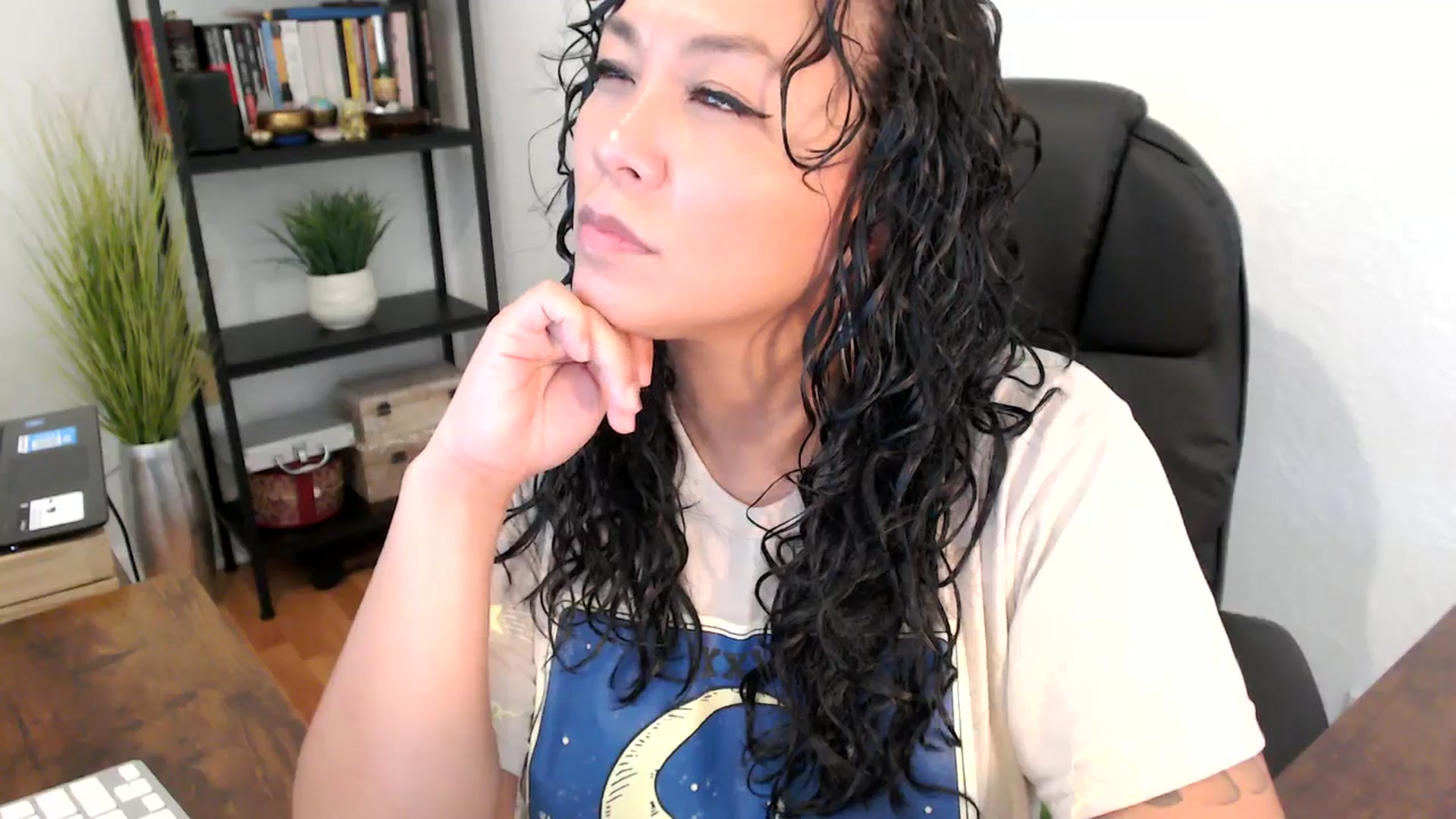 Gallery image thumbnail from MickaylaMinx's myfreecams stream on, 10/02/2024, 20:21 image 15 of 20