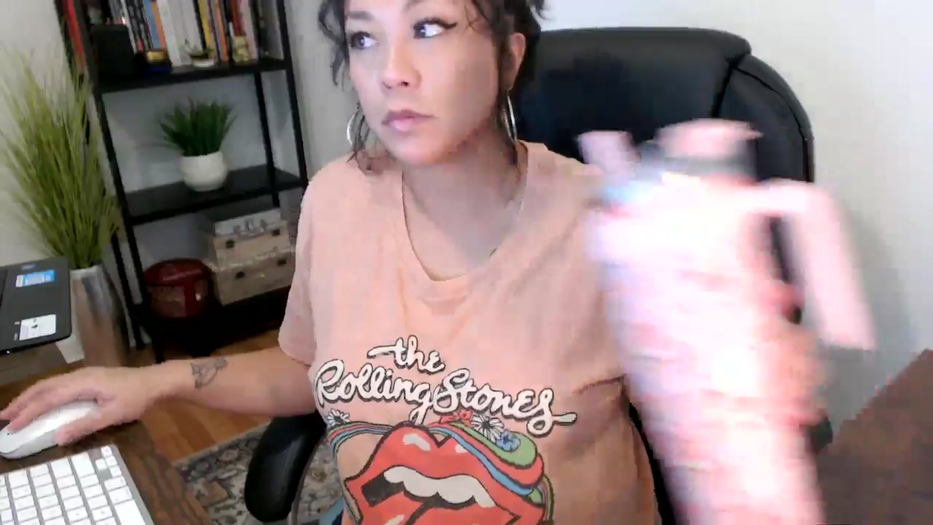 Gallery image thumbnail from MickaylaMinx's myfreecams stream on, 10/03/2024, 18:04 image 11 of 20