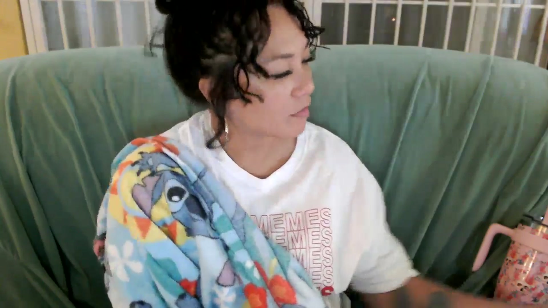 Gallery image thumbnail from MickaylaMinx's myfreecams stream on, 10/05/2024, 20:33 image 18 of 20