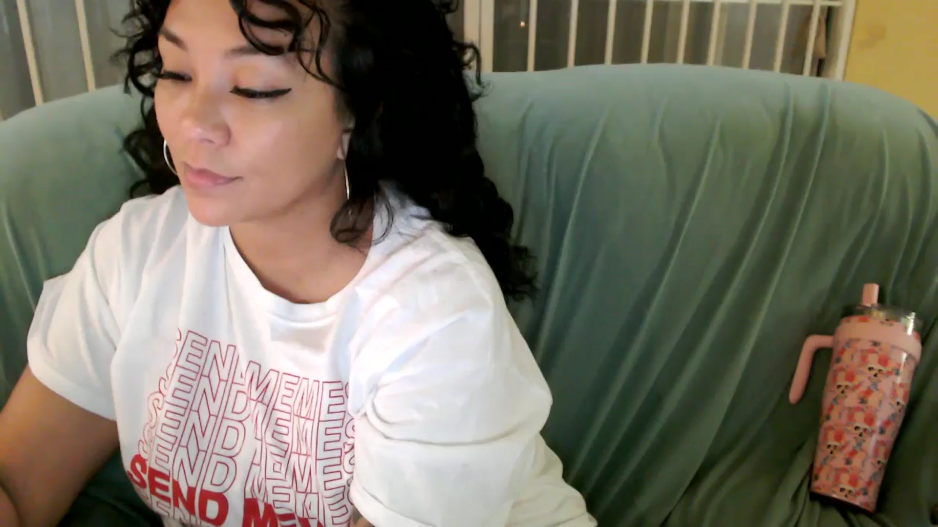 Gallery image thumbnail from MickaylaMinx's myfreecams stream on, 10/05/2024, 21:38 image 18 of 20