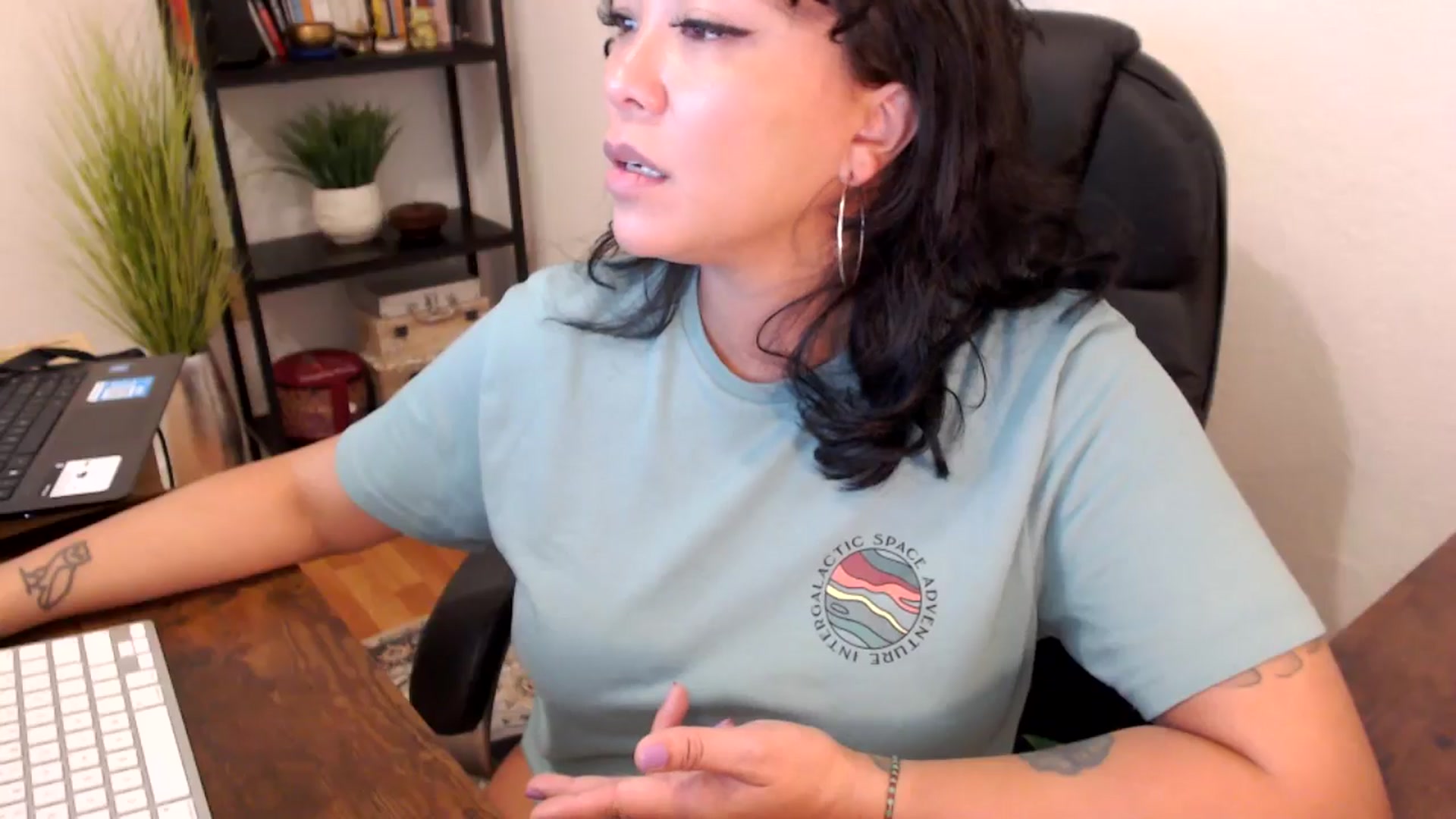 Gallery image thumbnail from MickaylaMinx's myfreecams stream on, 10/08/2024, 17:04 image 20 of 20