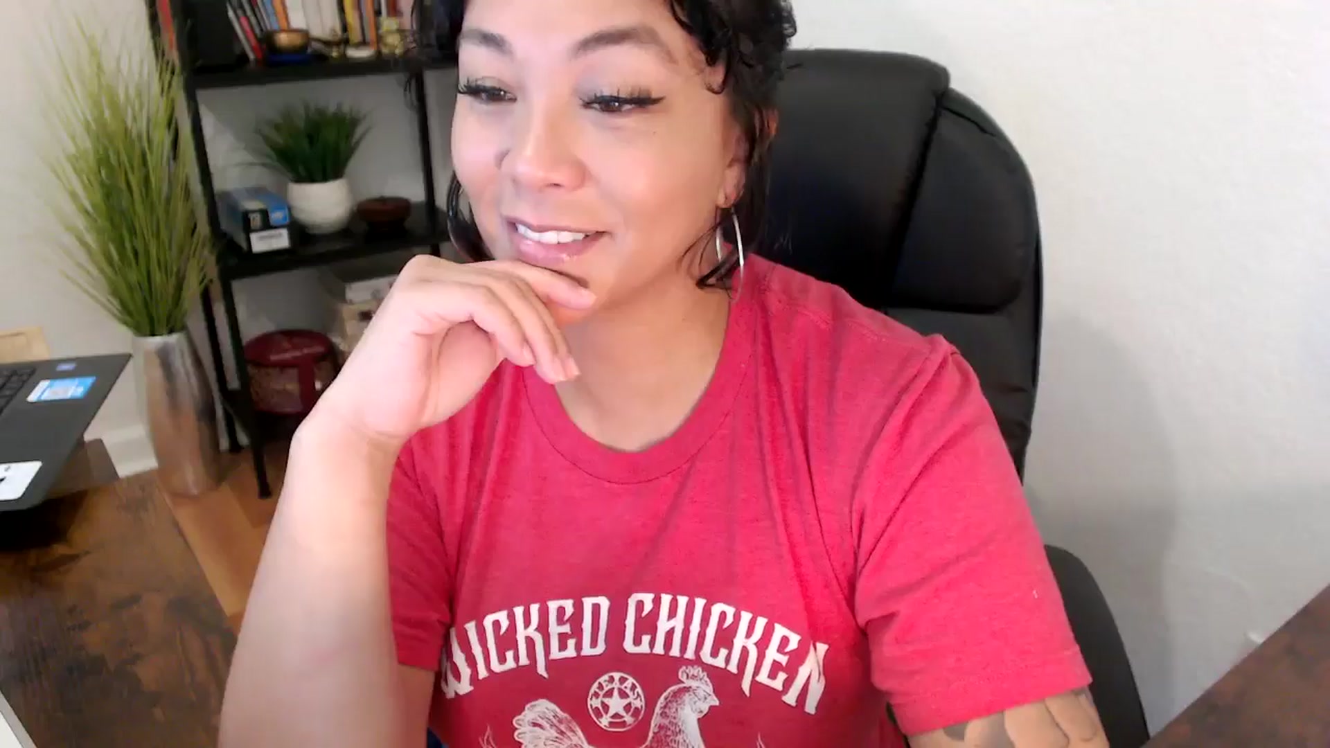Gallery image thumbnail from MickaylaMinx's myfreecams stream on, 10/09/2024, 16:17 image 18 of 20