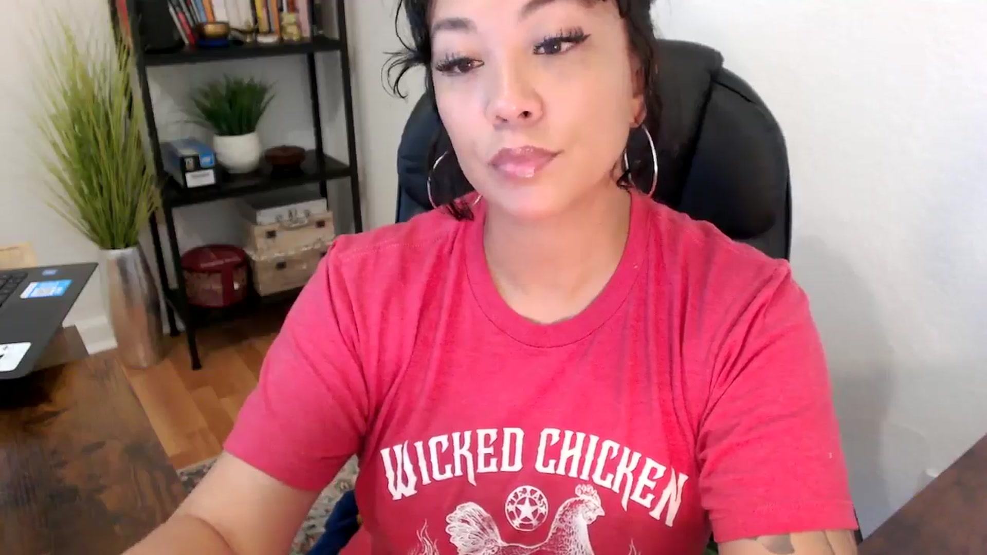 Gallery image thumbnail from MickaylaMinx's myfreecams stream on, 10/09/2024, 16:17 image 2 of 20