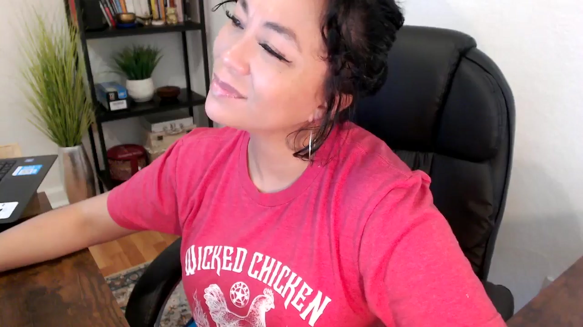Gallery image thumbnail from MickaylaMinx's myfreecams stream on, 10/09/2024, 16:17 image 8 of 20