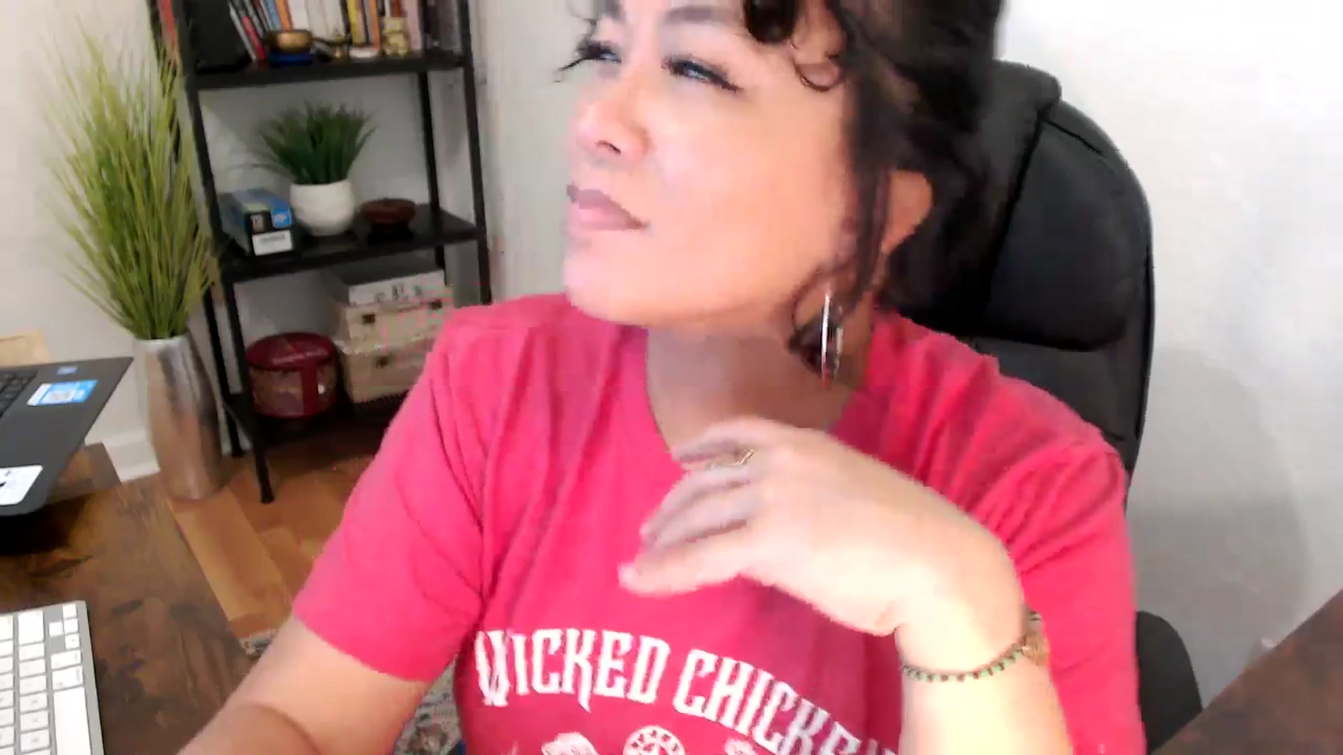 Gallery image thumbnail from MickaylaMinx's myfreecams stream on, 10/09/2024, 16:39 image 18 of 20