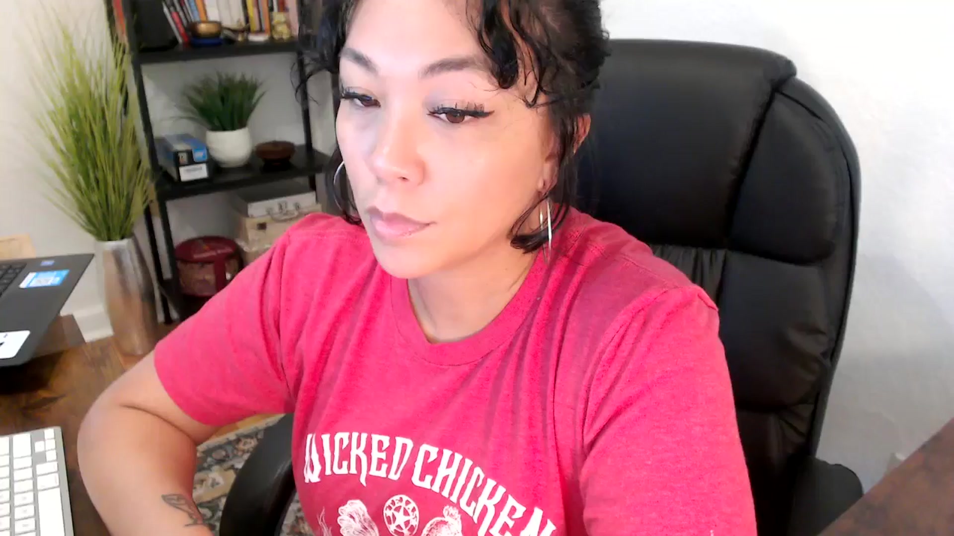 Gallery image thumbnail from MickaylaMinx's myfreecams stream on, 10/09/2024, 16:39 image 20 of 20