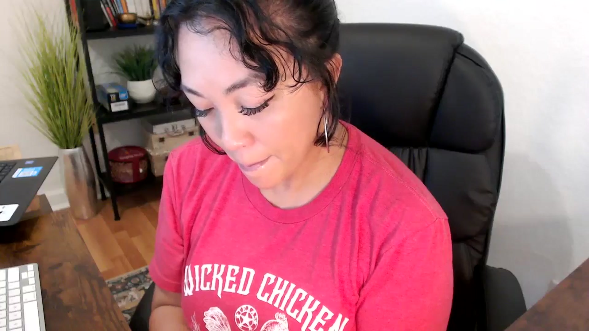 Gallery image thumbnail from MickaylaMinx's myfreecams stream on, 10/09/2024, 16:39 image 17 of 20