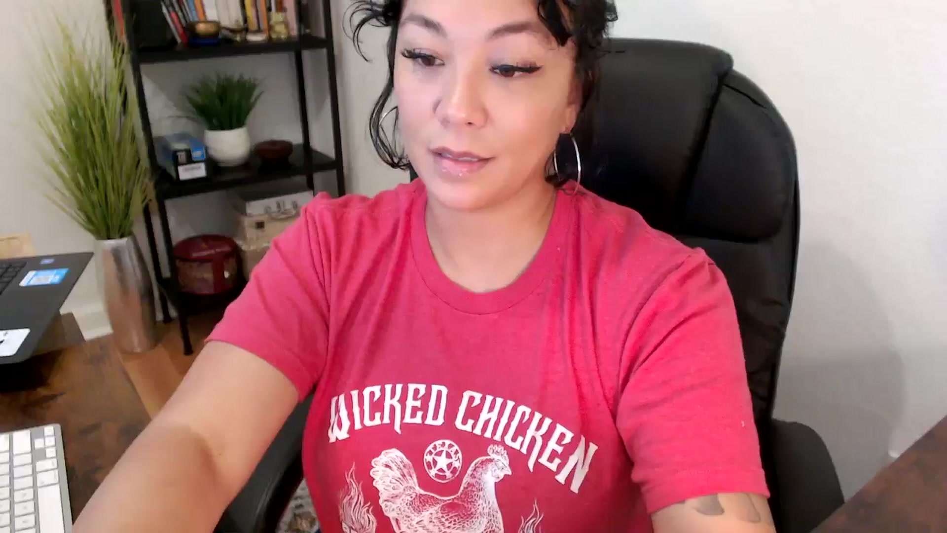 Gallery image thumbnail from MickaylaMinx's myfreecams stream on, 10/09/2024, 16:39 image 13 of 20