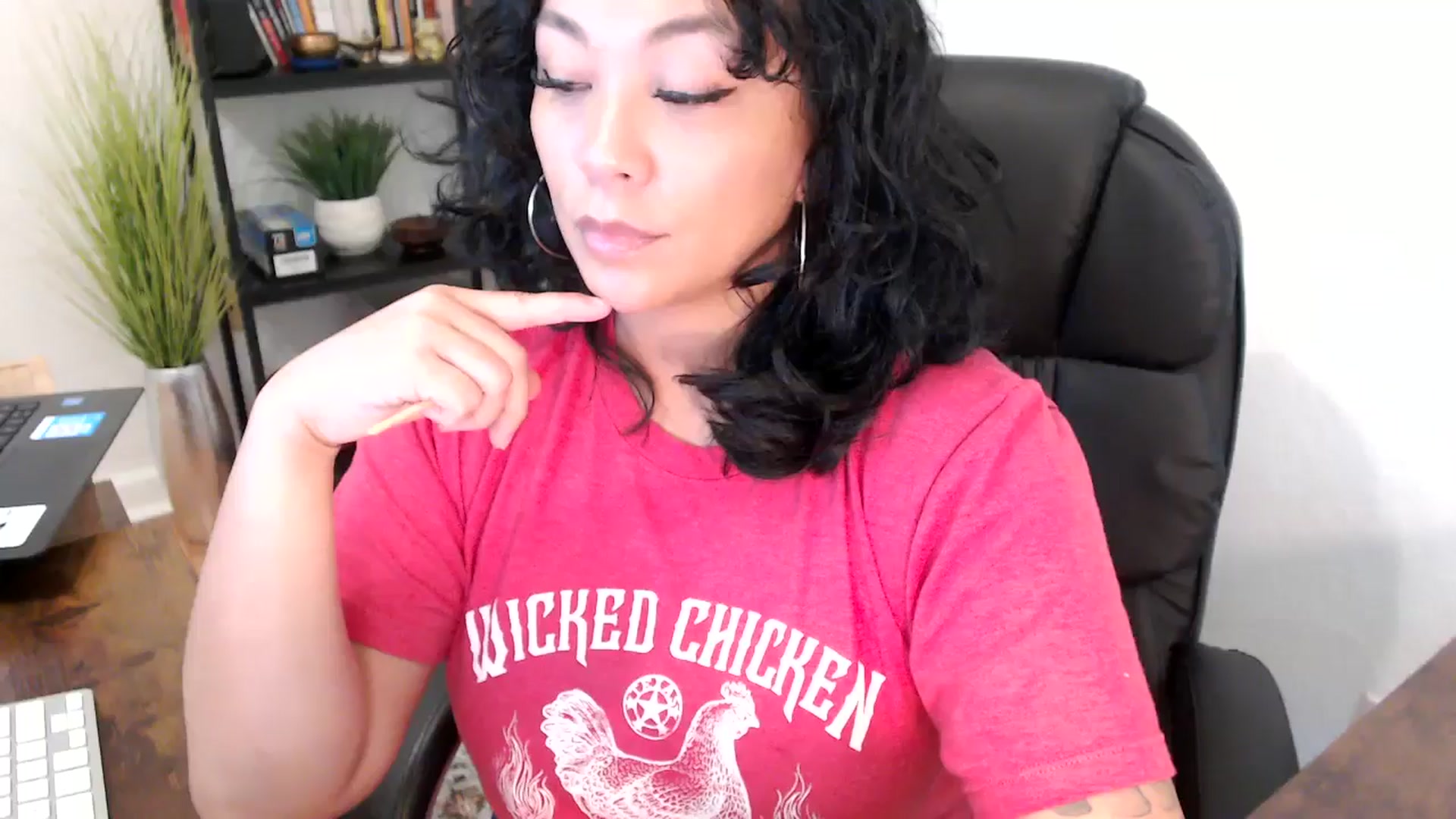 Gallery image thumbnail from MickaylaMinx's myfreecams stream on, 10/09/2024, 17:31 image 14 of 20