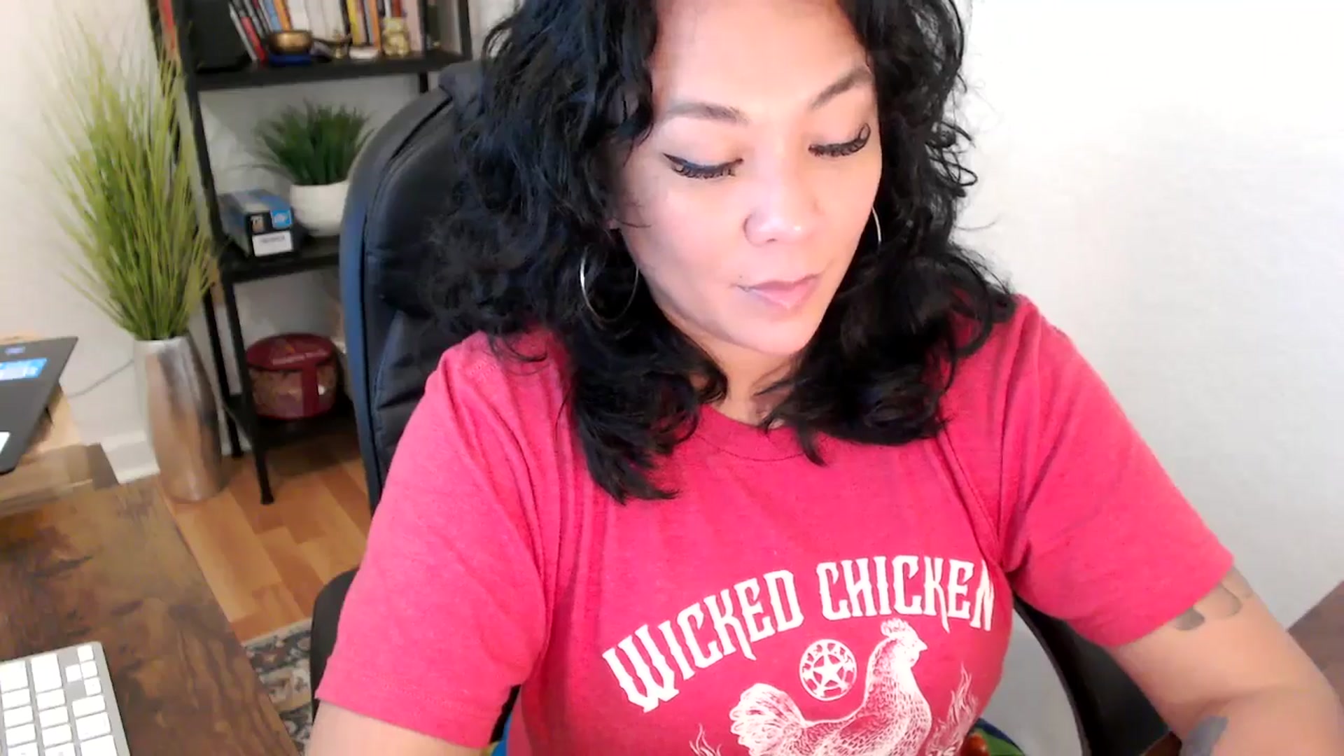 Gallery image thumbnail from MickaylaMinx's myfreecams stream on, 10/09/2024, 20:30 image 18 of 20