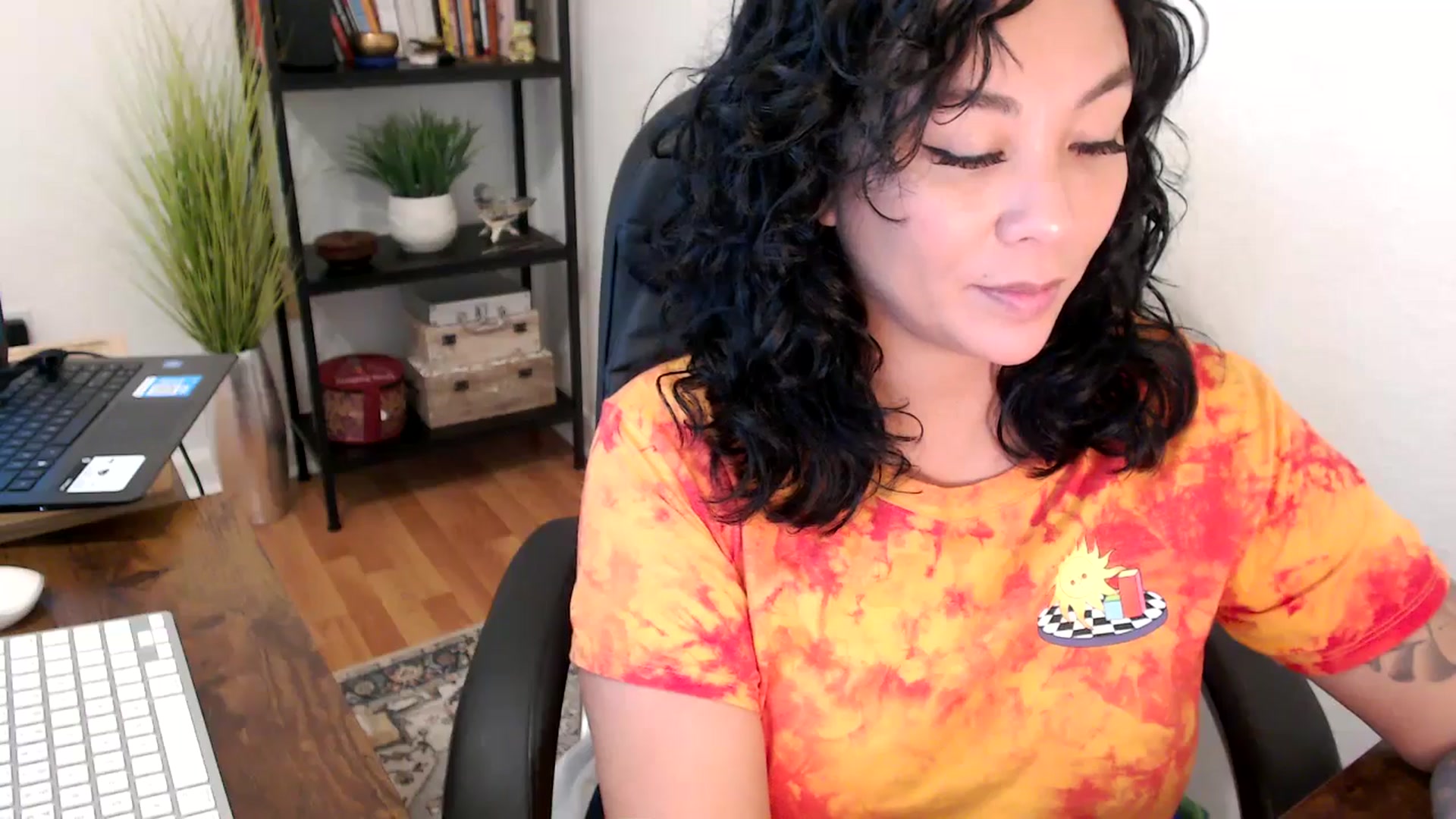 Gallery image thumbnail from MickaylaMinx's myfreecams stream on, 10/11/2024, 18:43 image 18 of 20