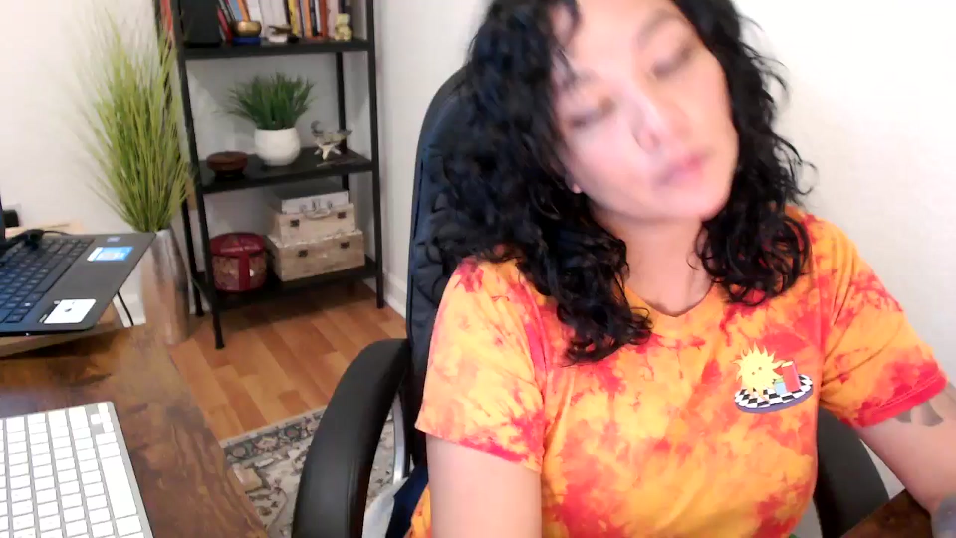 Gallery image thumbnail from MickaylaMinx's myfreecams stream on, 10/11/2024, 18:43 image 8 of 20