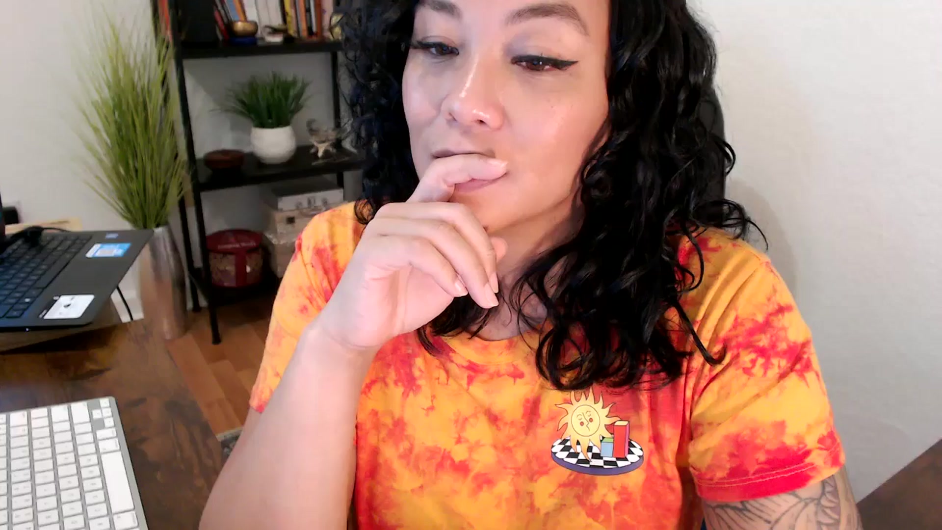 Gallery image thumbnail from MickaylaMinx's myfreecams stream on, 10/11/2024, 19:19 image 20 of 20