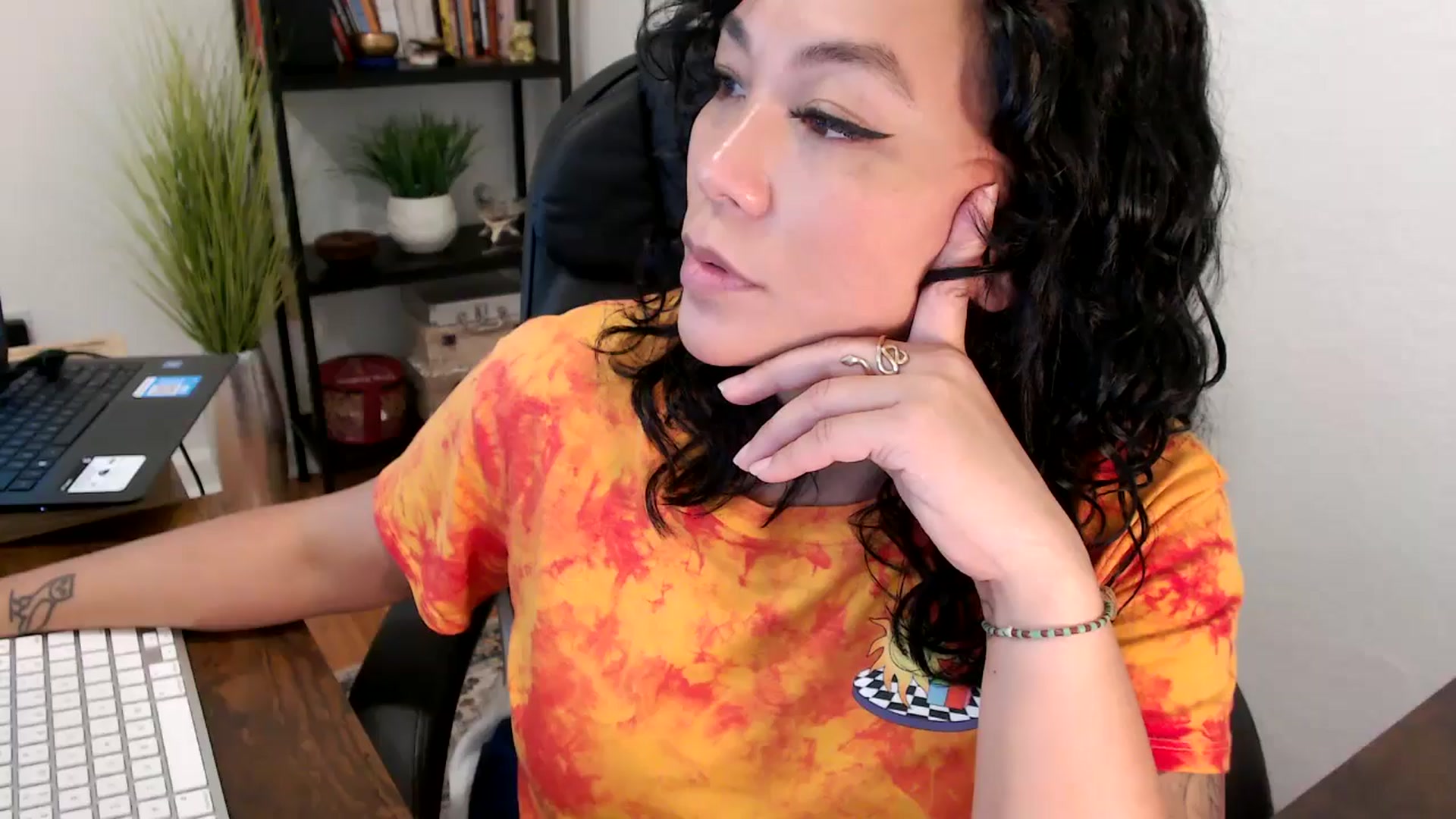 Gallery image thumbnail from MickaylaMinx's myfreecams stream on, 10/11/2024, 19:19 image 14 of 20
