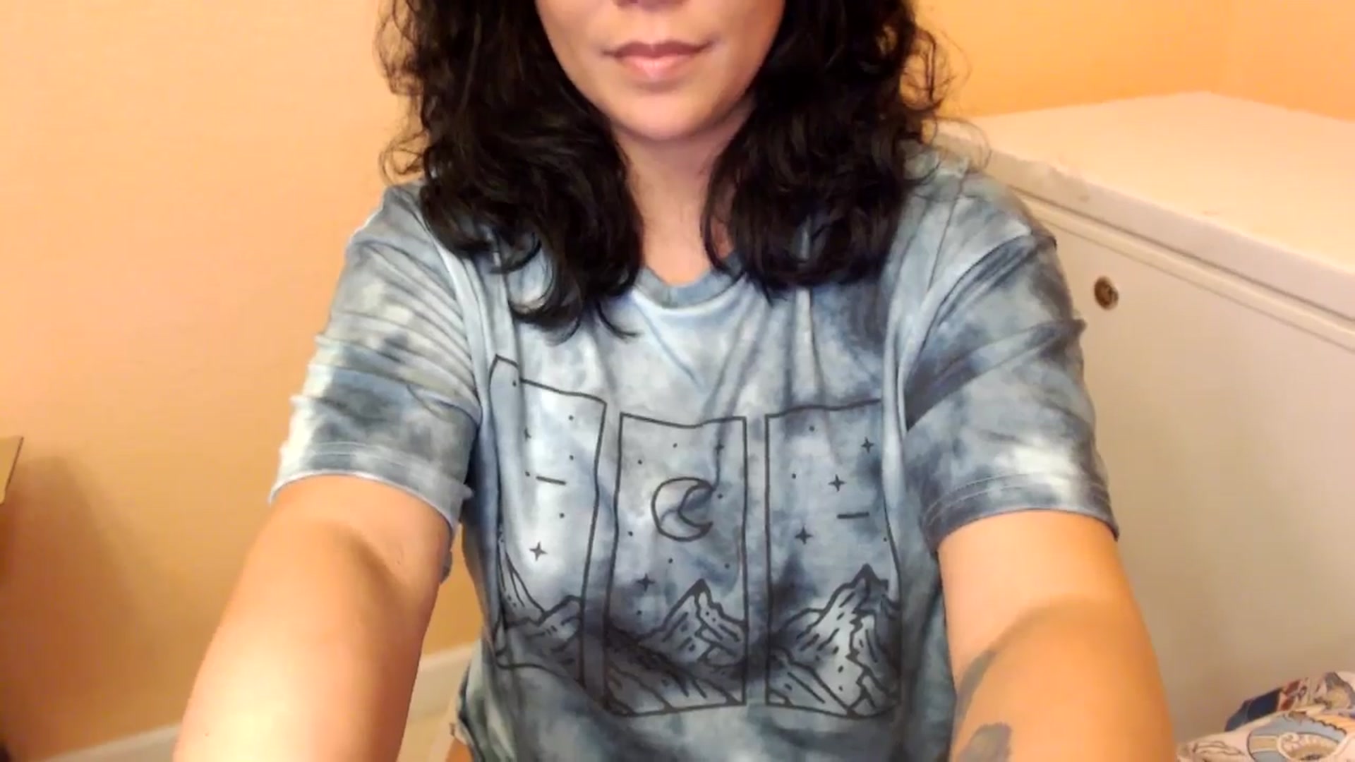 Gallery image thumbnail from MickaylaMinx's myfreecams stream on, 10/13/2024, 18:04 image 16 of 20