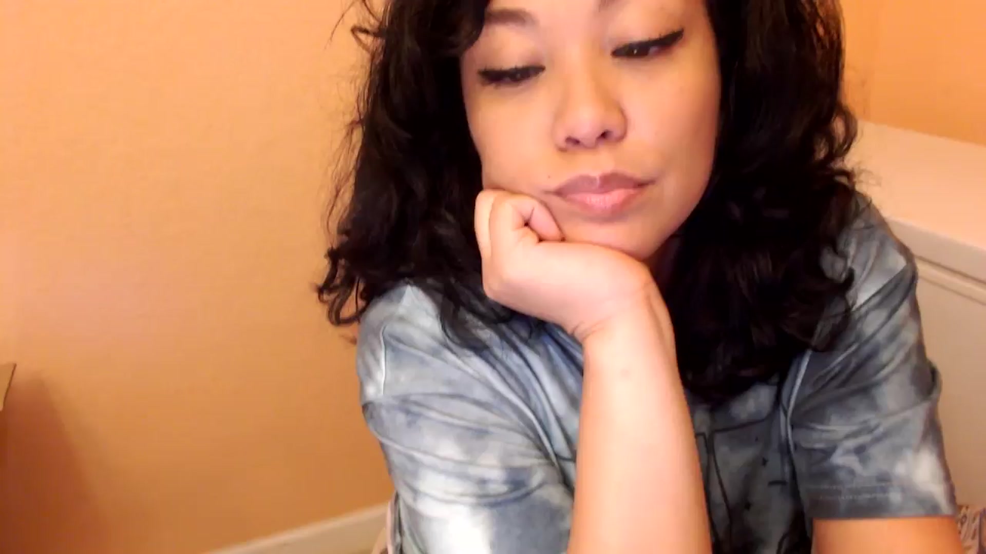 Gallery image thumbnail from MickaylaMinx's myfreecams stream on, 10/13/2024, 18:04 image 1 of 20