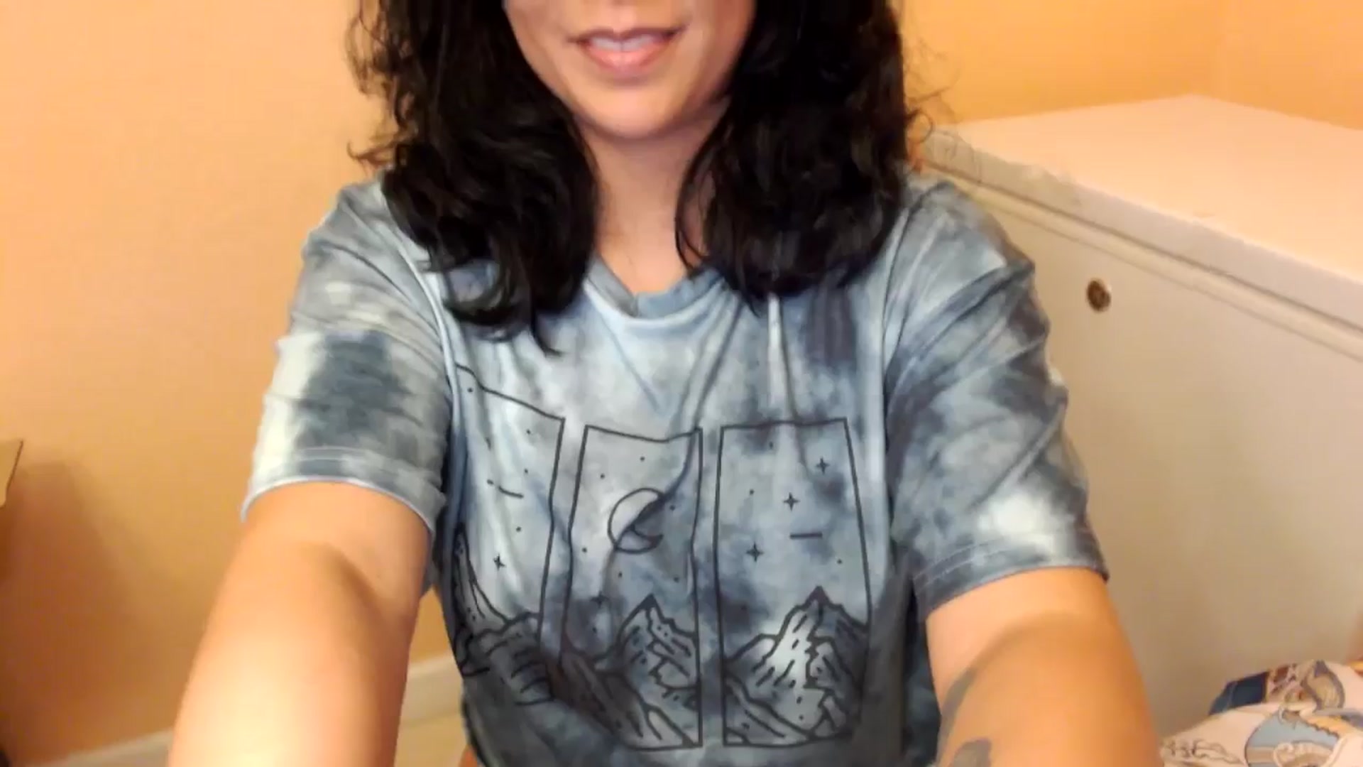 Gallery image thumbnail from MickaylaMinx's myfreecams stream on, 10/13/2024, 18:04 image 14 of 20
