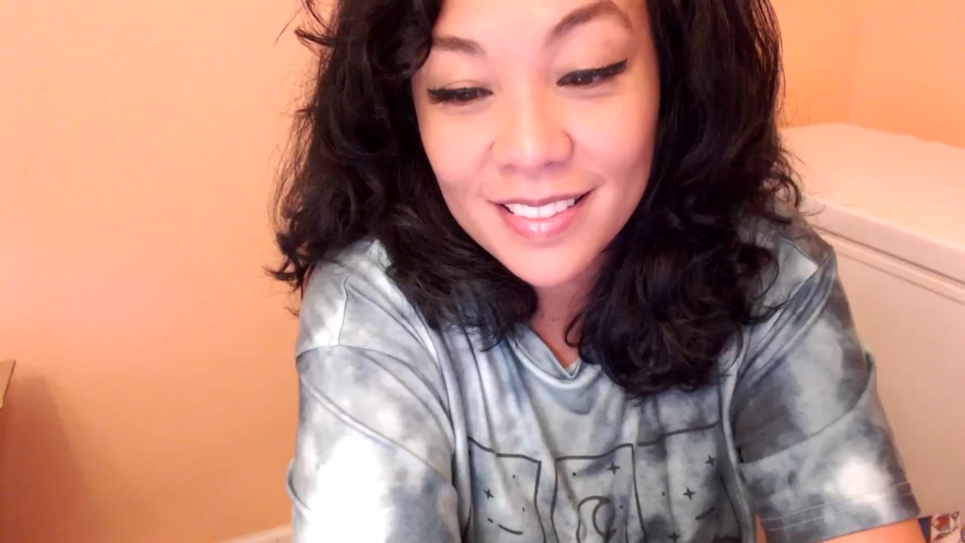 Gallery image thumbnail from MickaylaMinx's myfreecams stream on, 10/13/2024, 18:04 image 3 of 20
