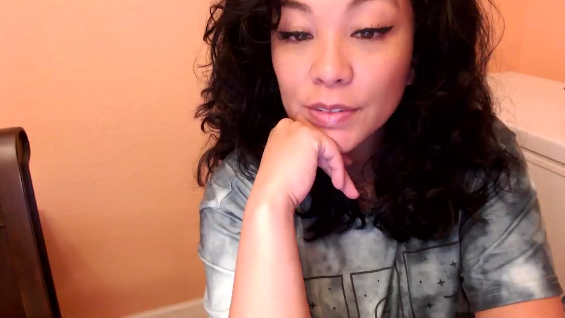 Gallery image thumbnail from MickaylaMinx's myfreecams stream on, 10/13/2024, 19:22 image 7 of 20