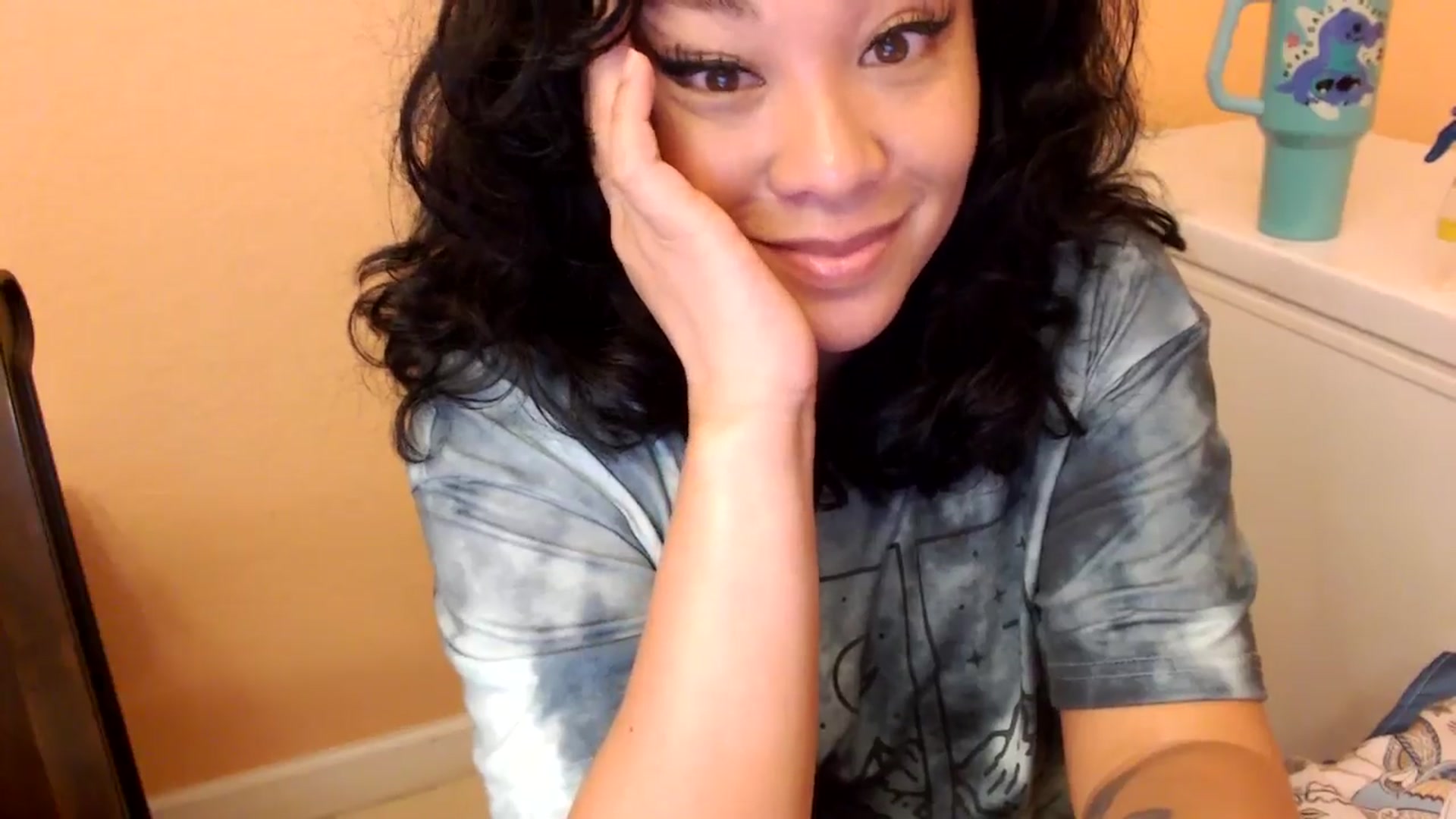 Gallery image thumbnail from MickaylaMinx's myfreecams stream on, 10/13/2024, 20:07 image 8 of 20