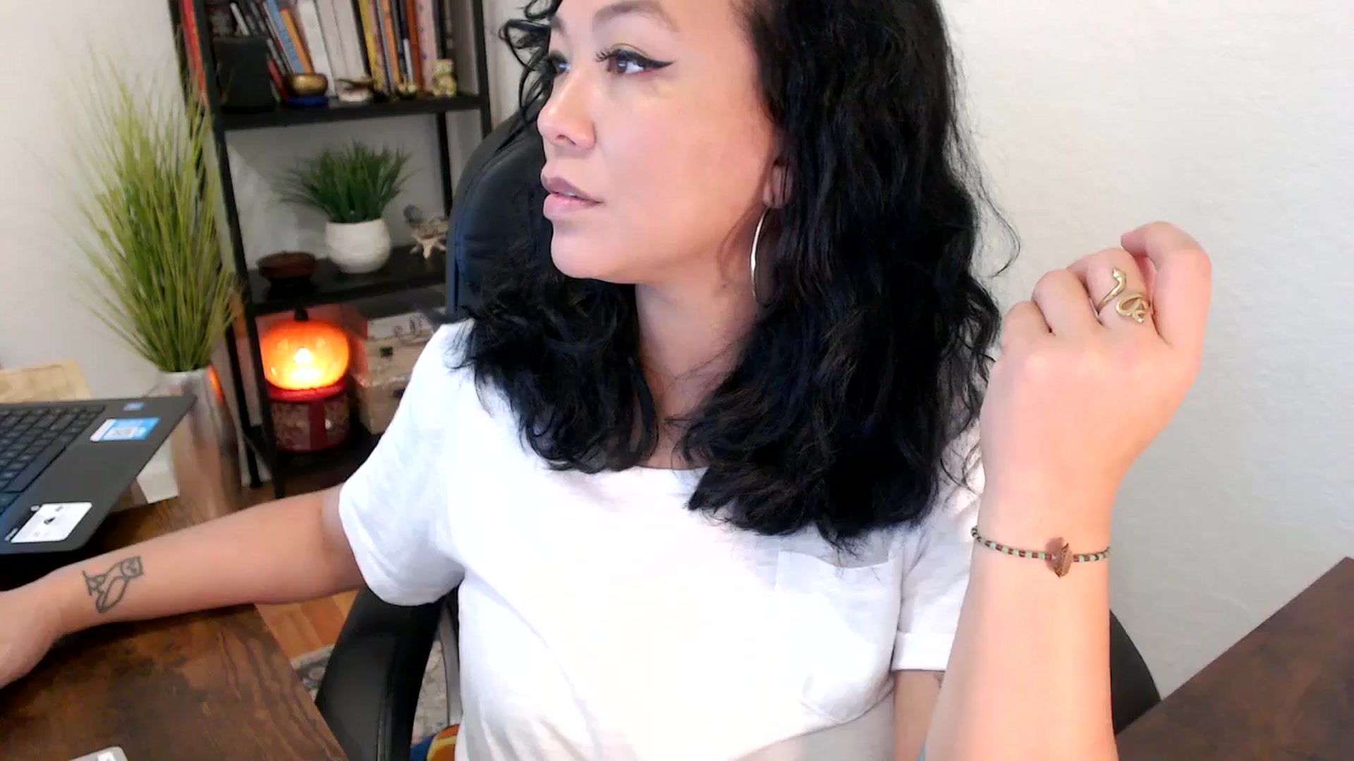 Gallery image thumbnail from MickaylaMinx's myfreecams stream on, 10/14/2024, 17:48 image 17 of 20