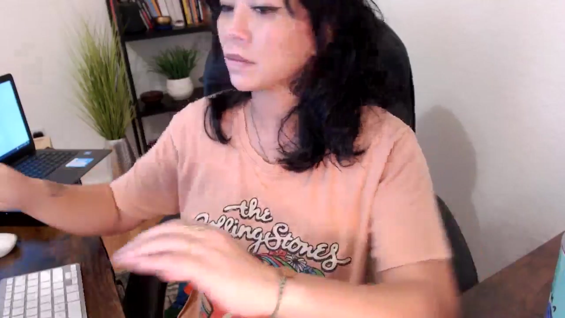 Gallery image thumbnail from MickaylaMinx's myfreecams stream on, 10/16/2024, 19:45 image 15 of 20