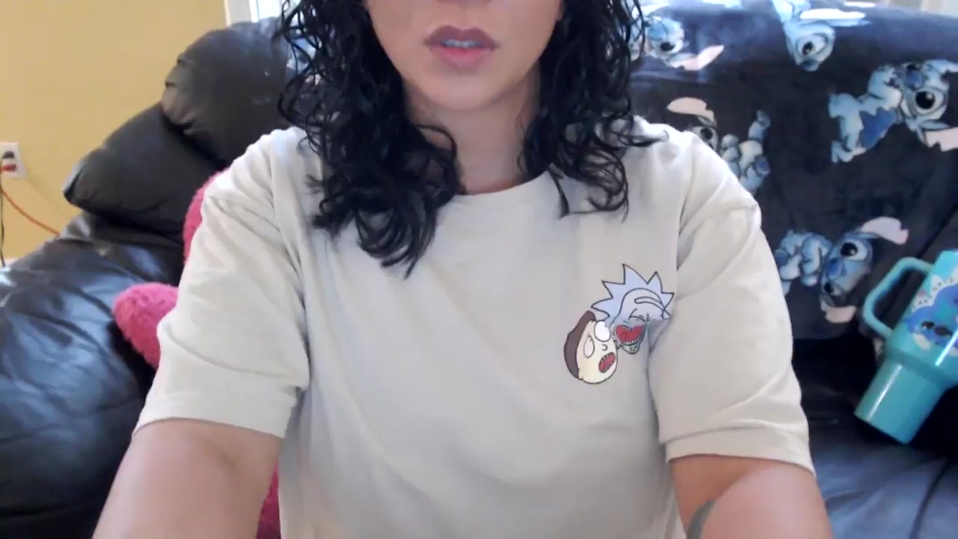 Gallery image thumbnail from MickaylaMinx's myfreecams stream on, 10/20/2024, 18:14 image 20 of 20