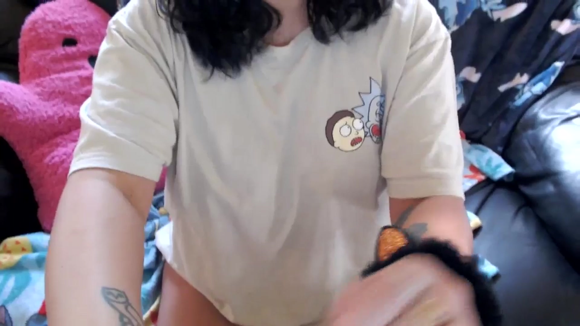 Gallery image thumbnail from MickaylaMinx's myfreecams stream on, 10/20/2024, 20:06 image 20 of 20