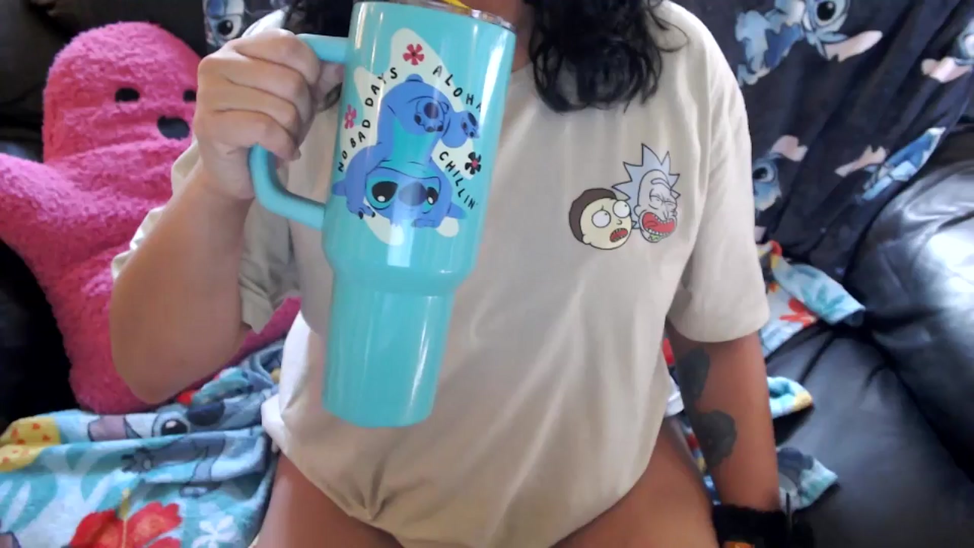Gallery image thumbnail from MickaylaMinx's myfreecams stream on, 10/20/2024, 20:06 image 17 of 20