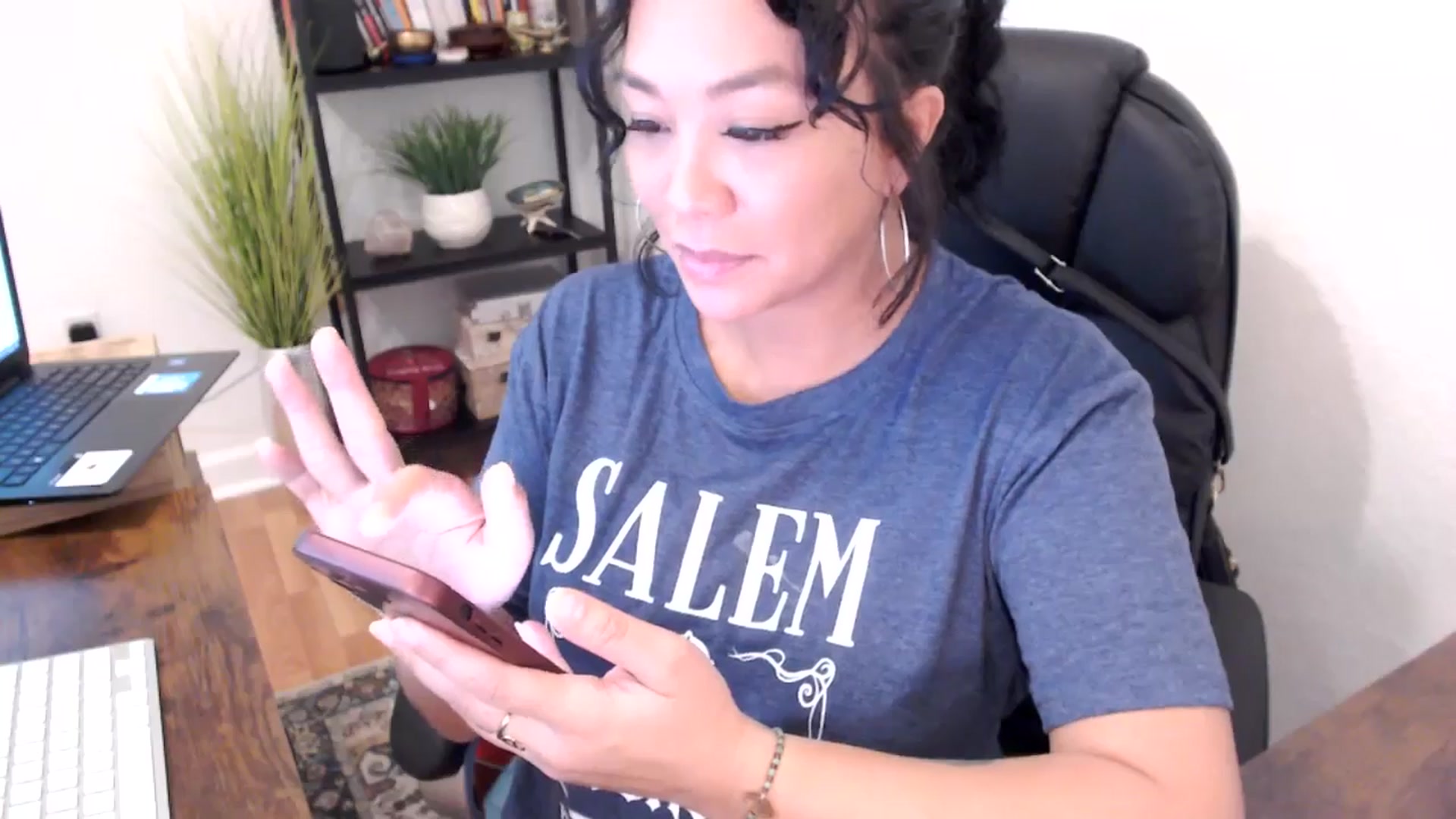 Gallery image thumbnail from MickaylaMinx's myfreecams stream on, 10/21/2024, 17:26 image 8 of 20