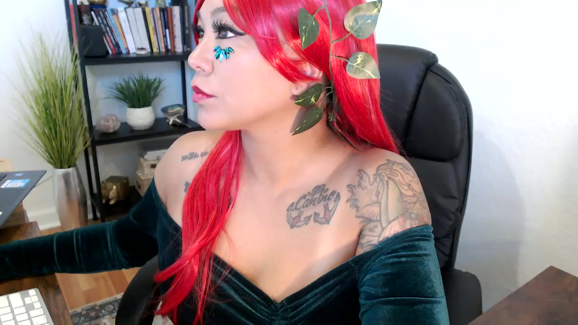 Gallery image thumbnail from MickaylaMinx's myfreecams stream on, 10/31/2024, 15:32 image 1 of 20