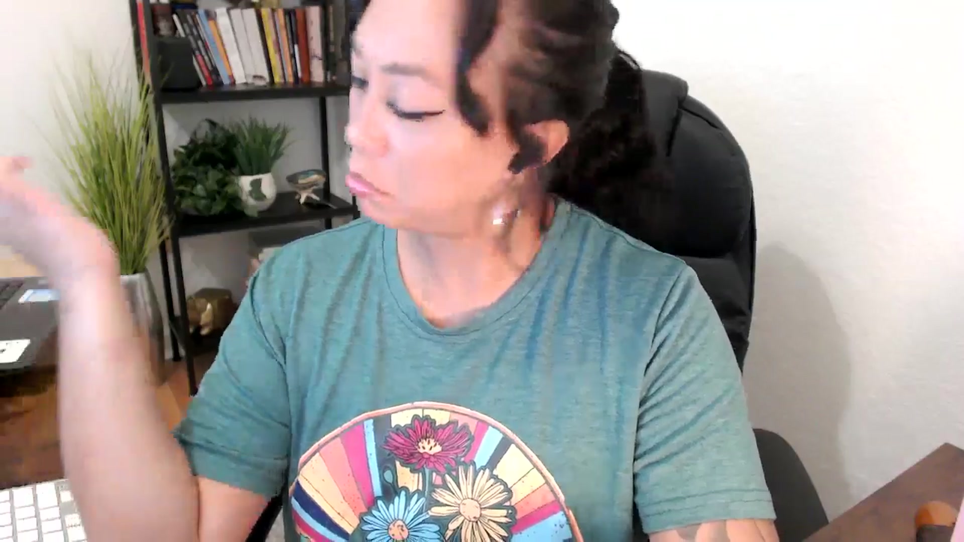 Gallery image thumbnail from MickaylaMinx's myfreecams stream on, 11/01/2024, 15:36 image 19 of 20