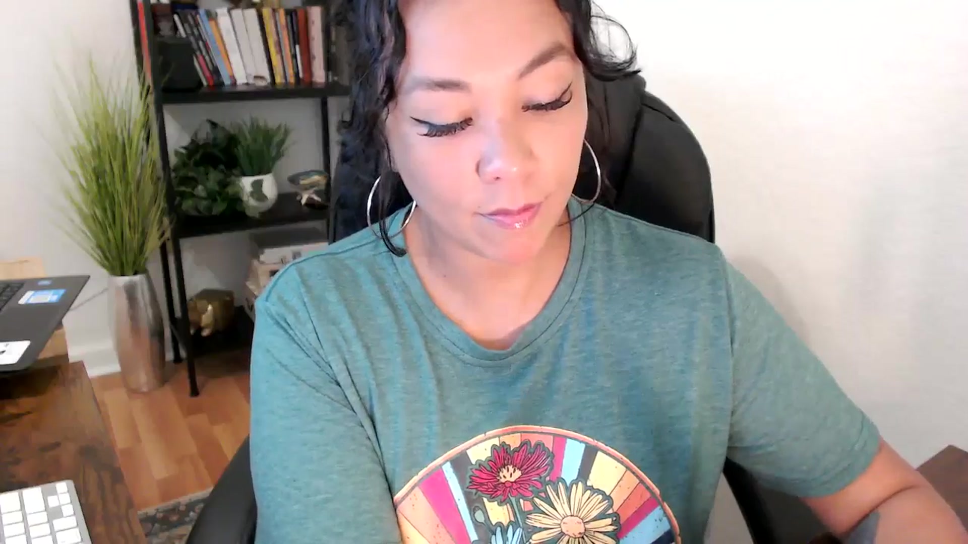 Gallery image thumbnail from MickaylaMinx's myfreecams stream on, 11/01/2024, 16:03 image 8 of 20