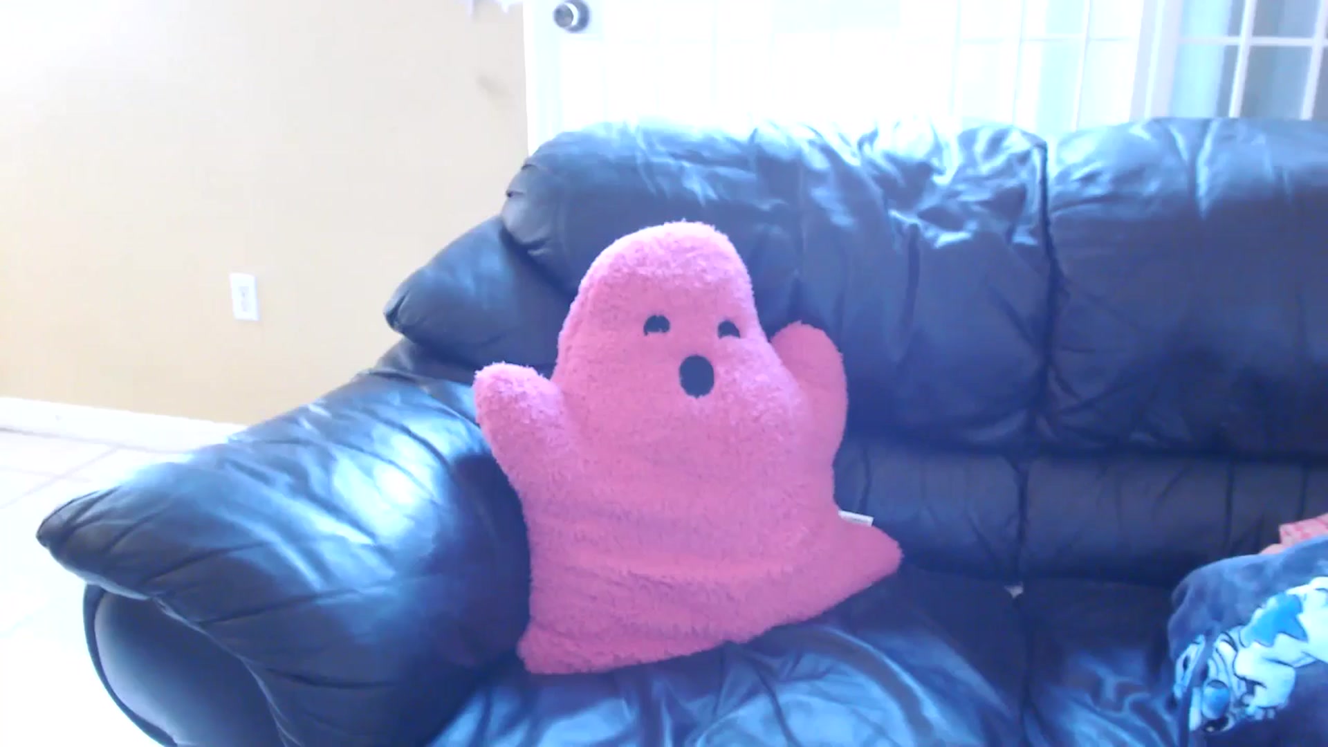 Gallery image thumbnail from MickaylaMinx's myfreecams stream on, 11/02/2024, 17:07 image 18 of 20
