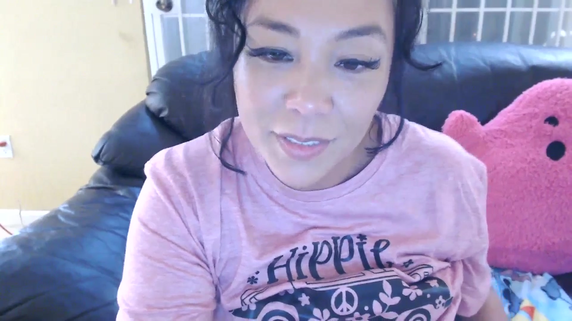 Gallery image thumbnail from MickaylaMinx's myfreecams stream on, 11/03/2024, 19:50 image 19 of 20