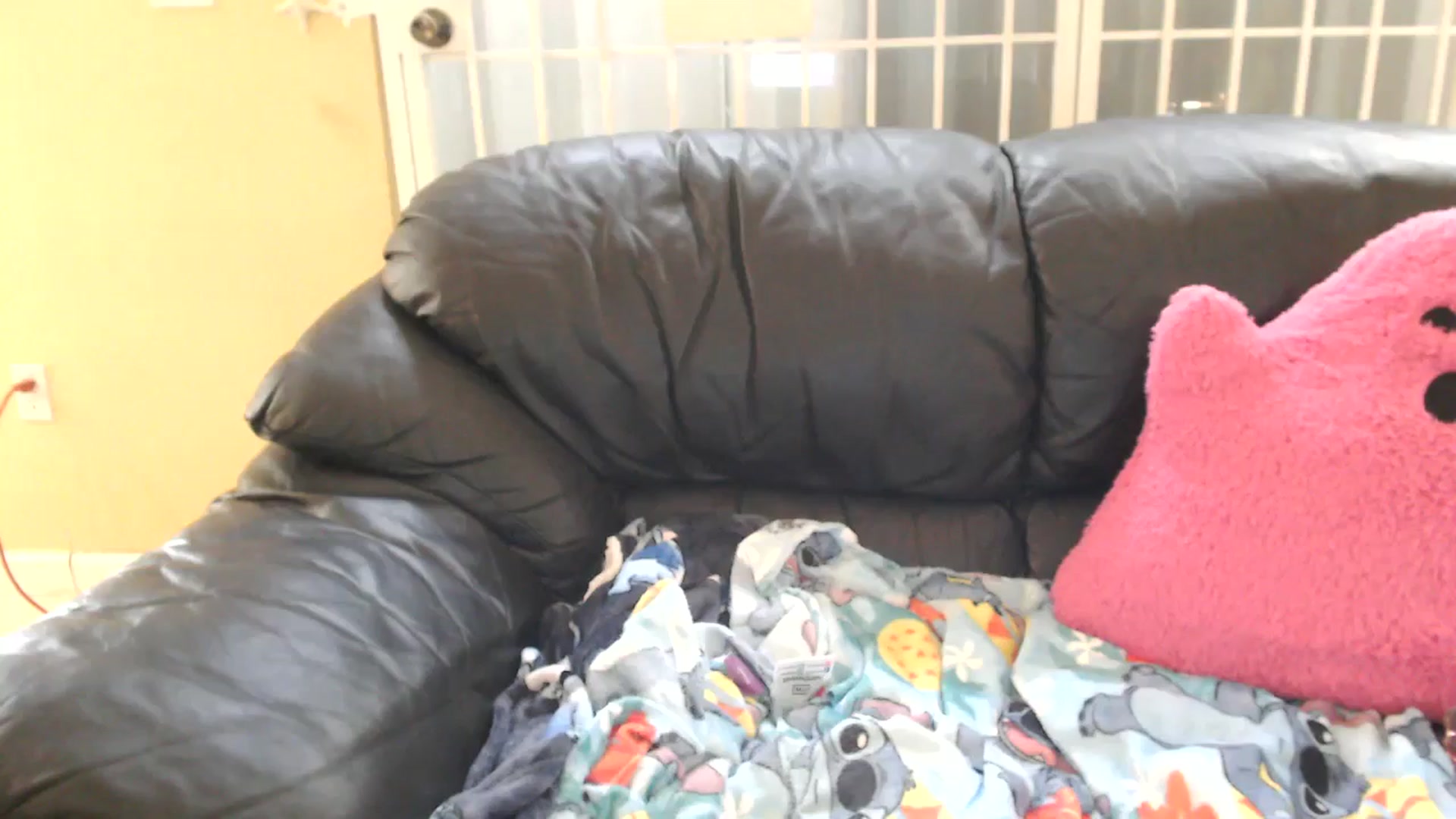 Gallery image thumbnail from MickaylaMinx's myfreecams stream on, 11/03/2024, 19:50 image 16 of 20