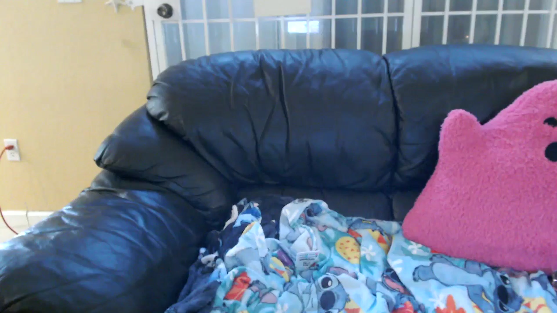 Gallery image thumbnail from MickaylaMinx's myfreecams stream on, 11/03/2024, 19:50 image 15 of 20