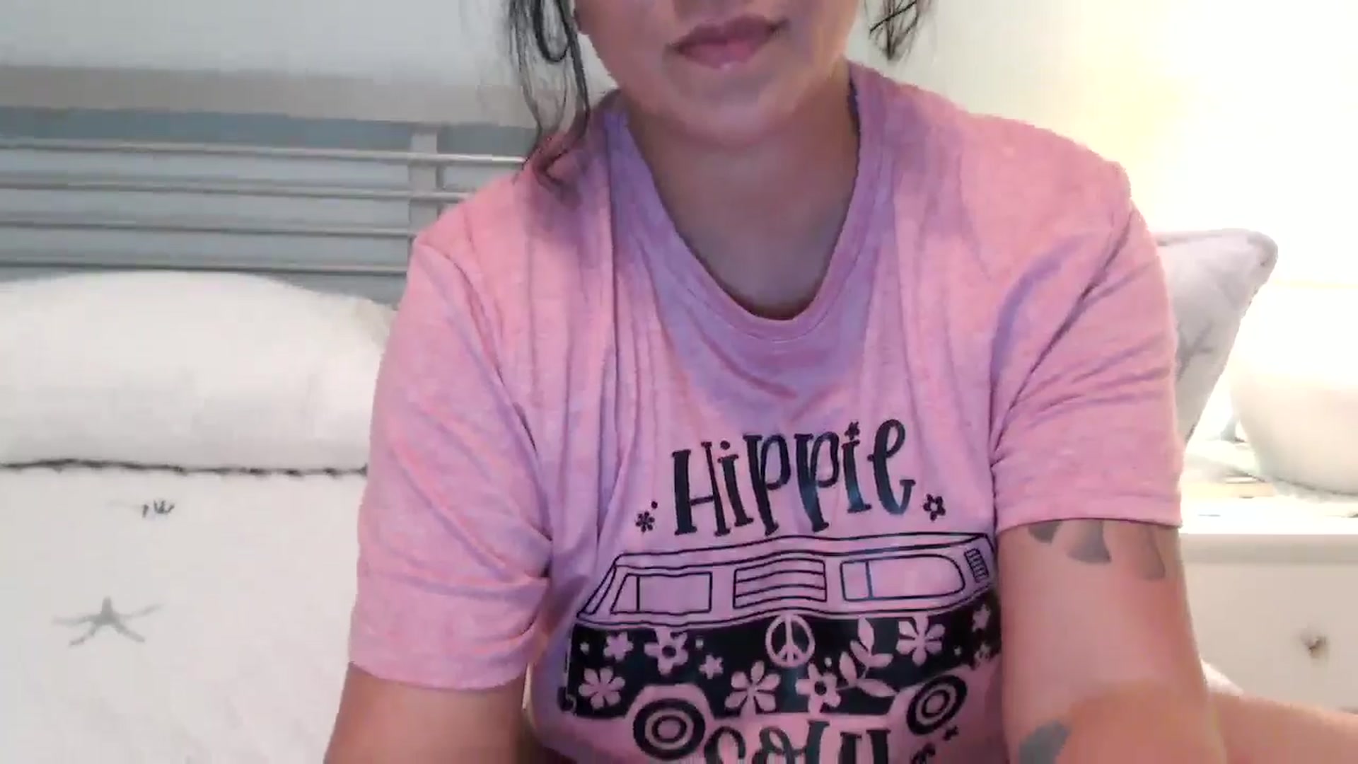 Gallery image thumbnail from MickaylaMinx's myfreecams stream on, 11/03/2024, 20:35 image 9 of 20