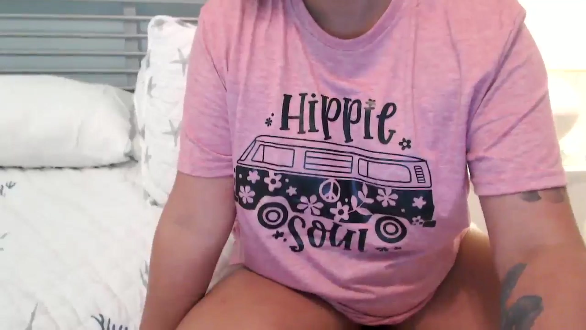 Gallery image thumbnail from MickaylaMinx's myfreecams stream on, 11/03/2024, 20:35 image 19 of 20