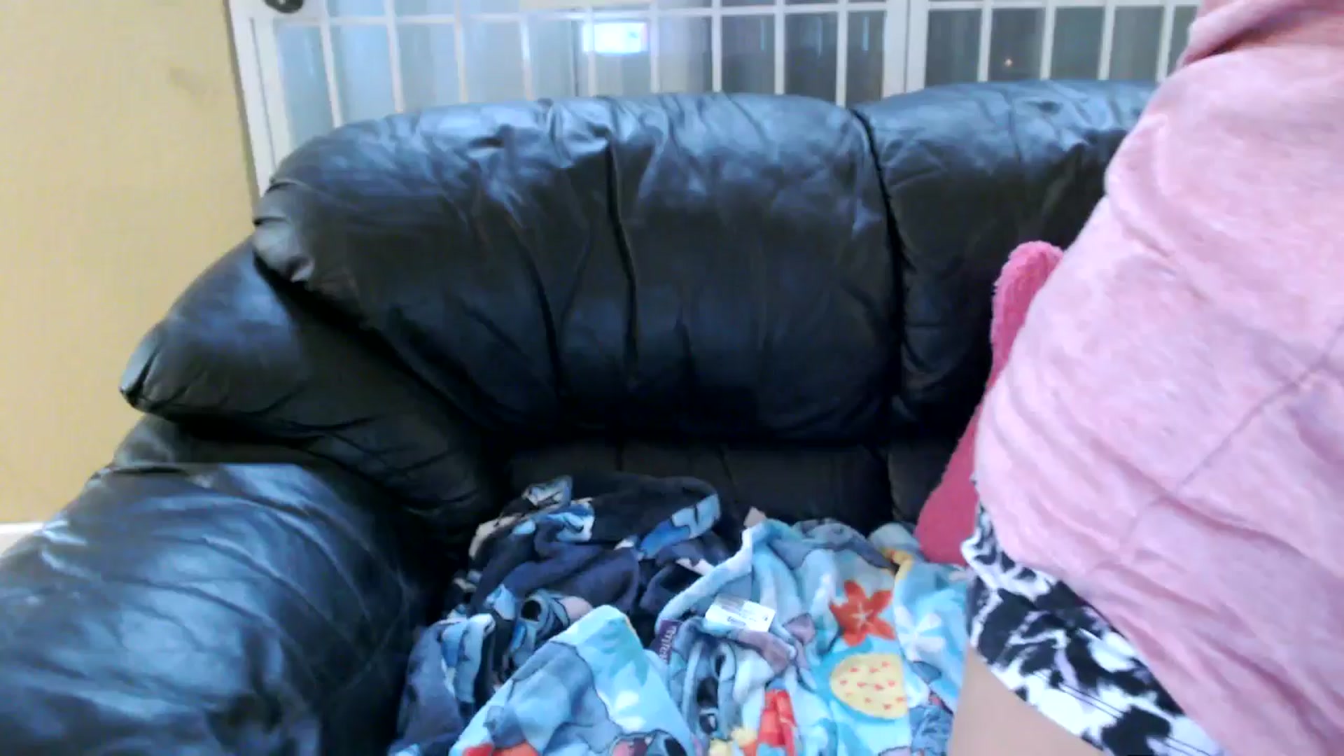 Gallery image thumbnail from MickaylaMinx's myfreecams stream on, 11/03/2024, 21:21 image 8 of 20