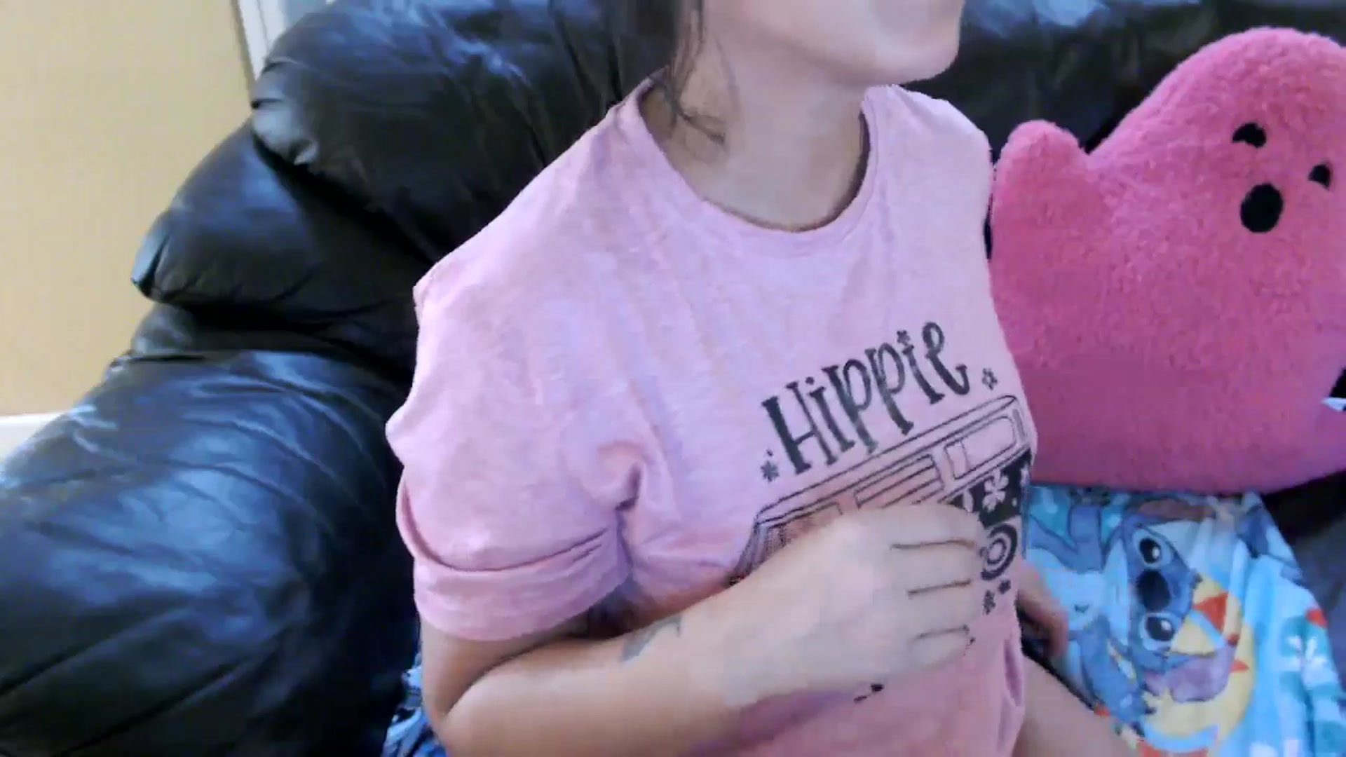 Gallery image thumbnail from MickaylaMinx's myfreecams stream on, 11/03/2024, 21:21 image 15 of 20