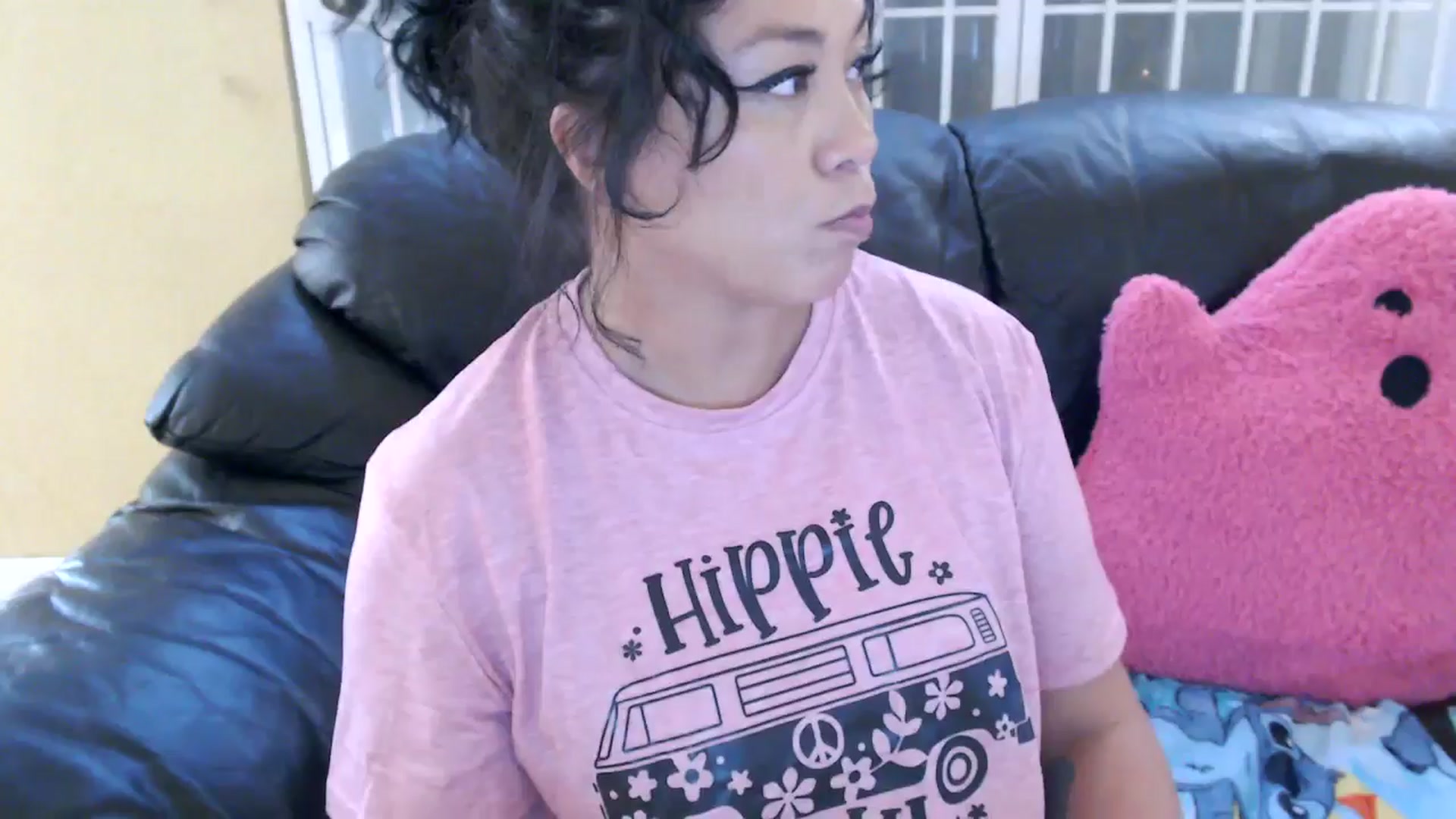 Gallery image thumbnail from MickaylaMinx's myfreecams stream on, 11/03/2024, 21:21 image 5 of 20