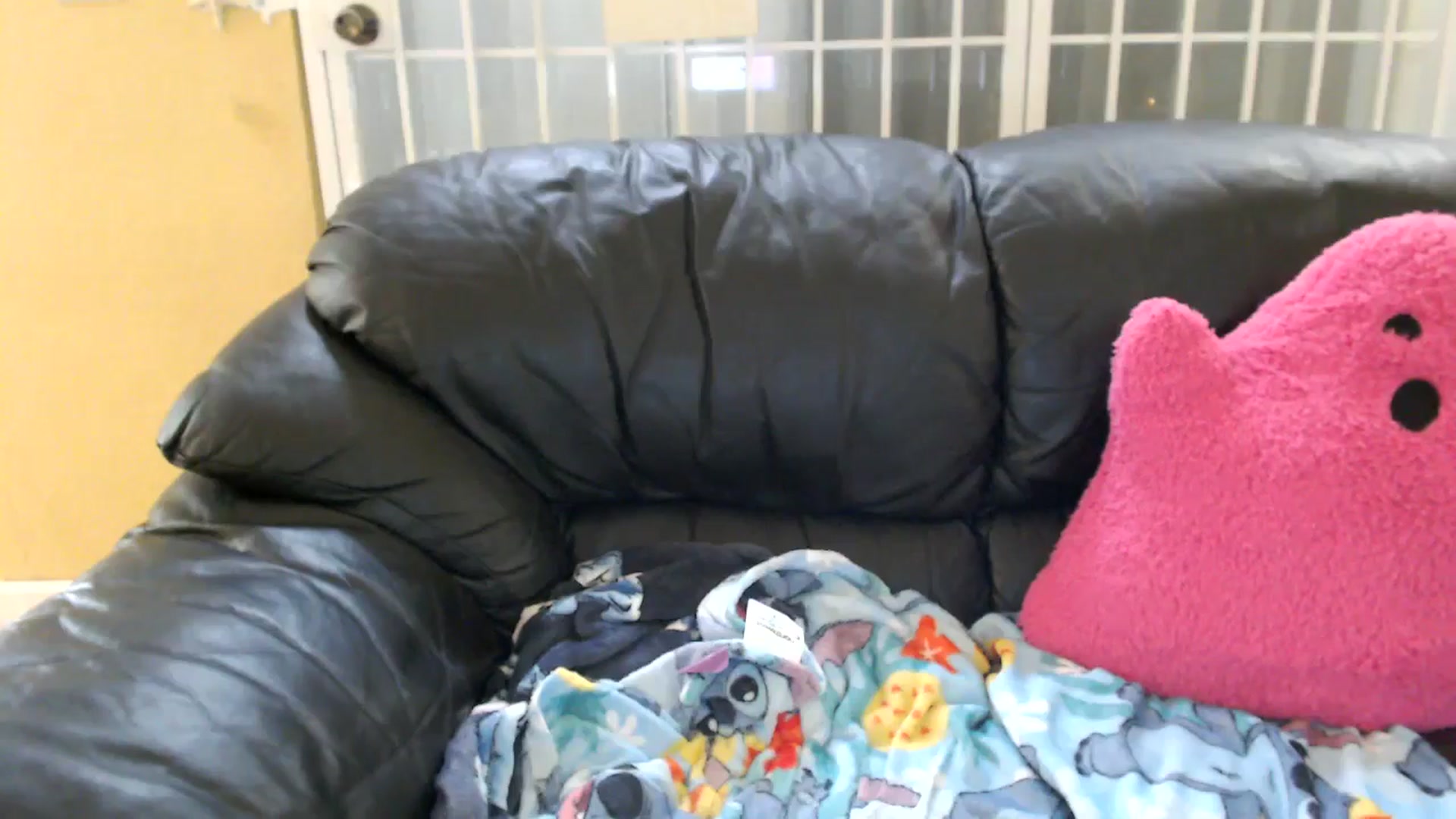 Gallery image thumbnail from MickaylaMinx's myfreecams stream on, 11/03/2024, 21:21 image 2 of 20