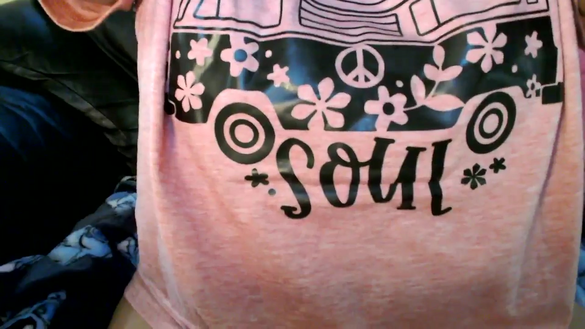 Gallery image thumbnail from MickaylaMinx's myfreecams stream on, 11/03/2024, 22:22 image 17 of 20