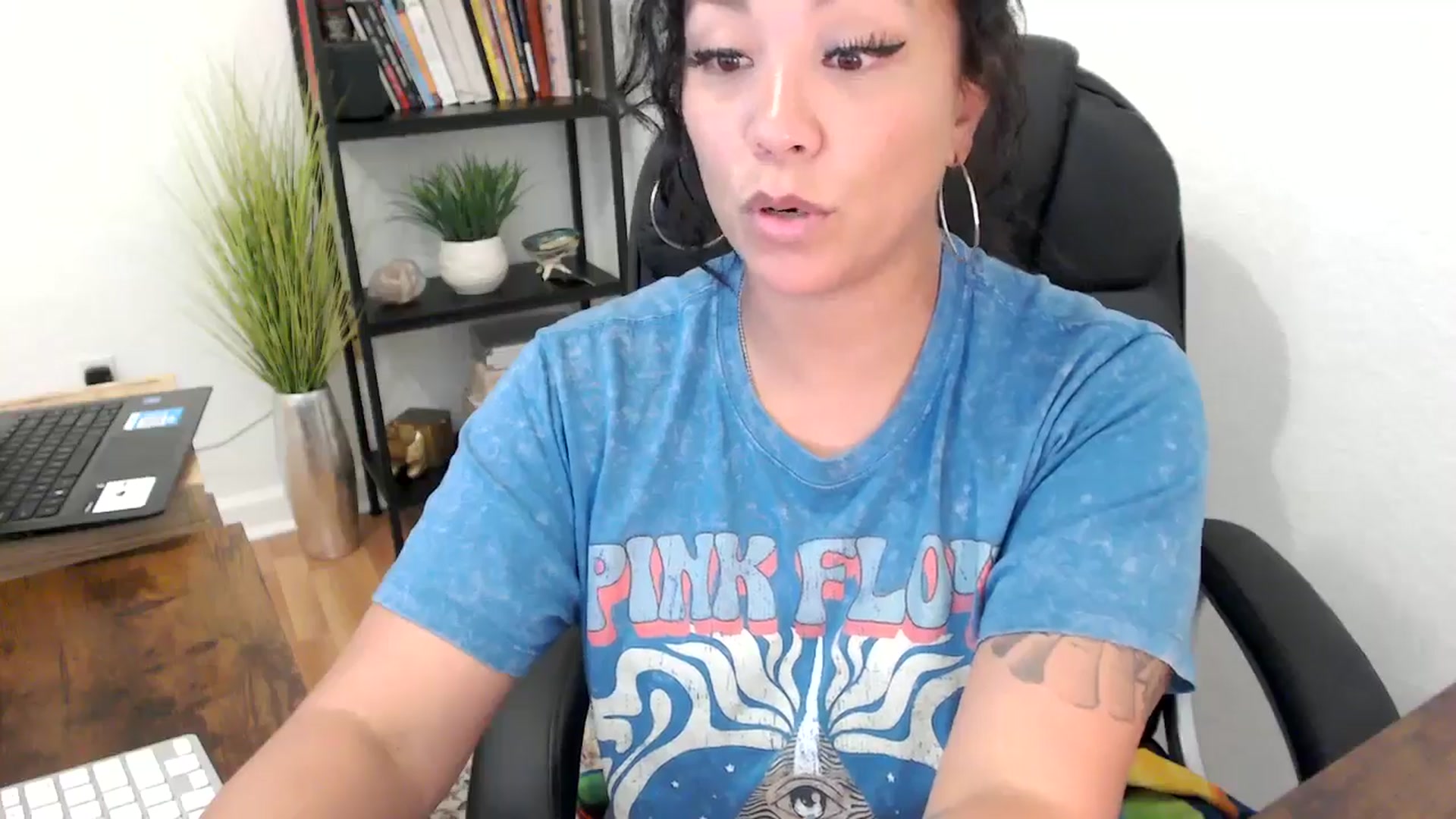 Gallery image thumbnail from MickaylaMinx's myfreecams stream on, 11/04/2024, 20:26 image 20 of 20
