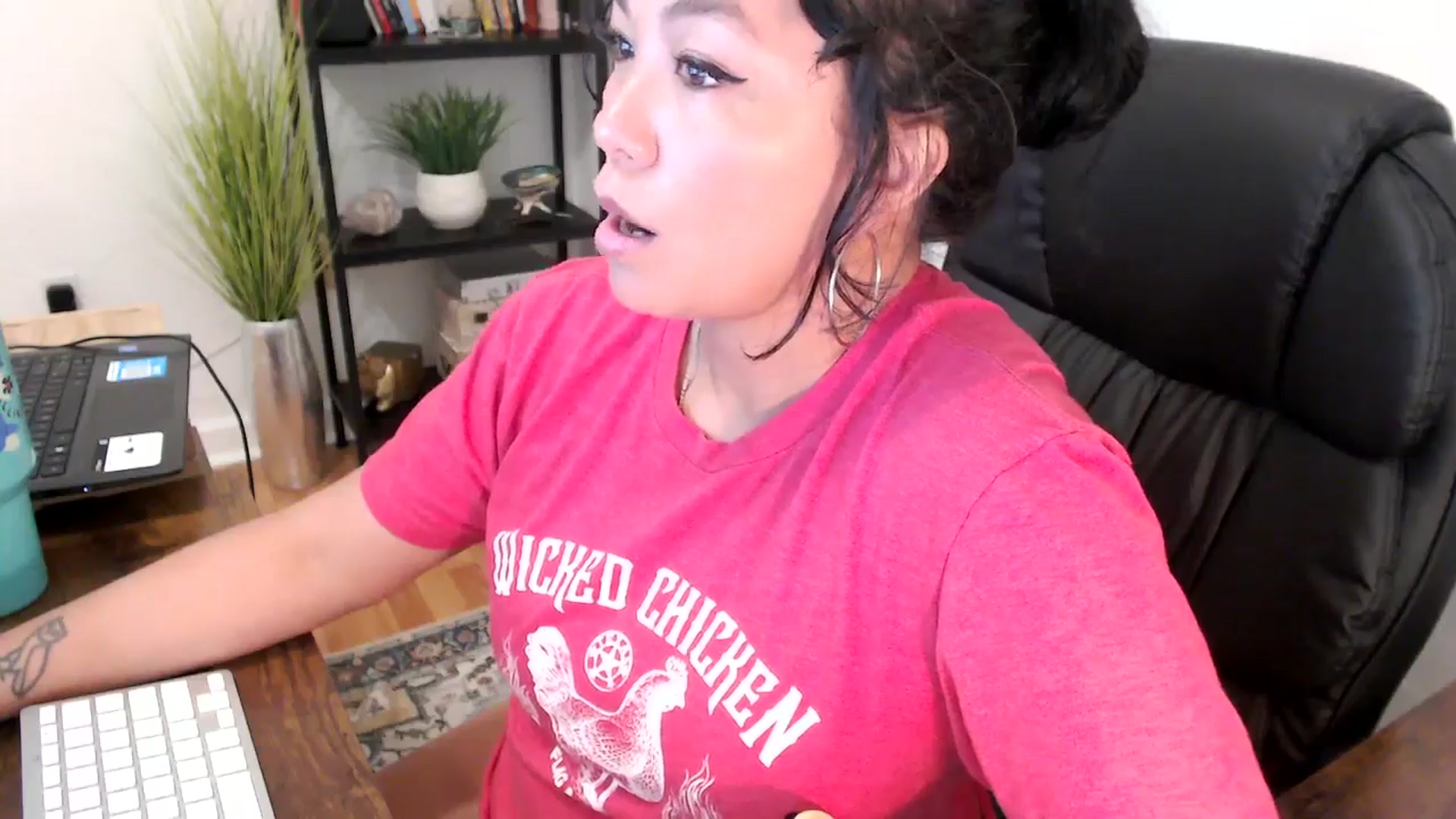 Gallery image thumbnail from MickaylaMinx's myfreecams stream on, 11/05/2024, 15:43 image 9 of 20