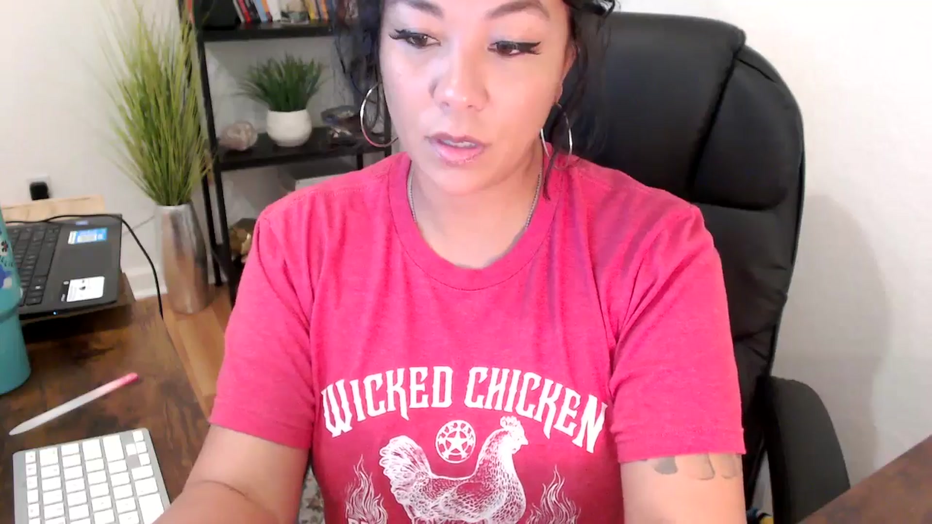 Gallery image thumbnail from MickaylaMinx's myfreecams stream on, 11/05/2024, 15:43 image 11 of 20