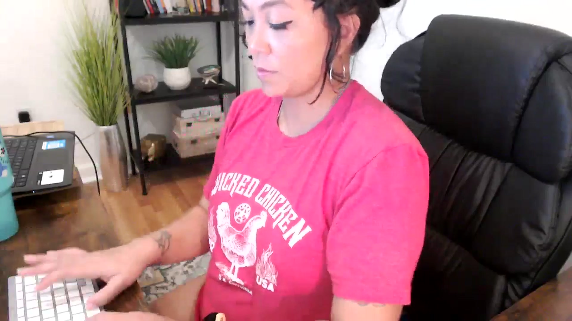 Gallery image thumbnail from MickaylaMinx's myfreecams stream on, 11/05/2024, 15:43 image 16 of 20
