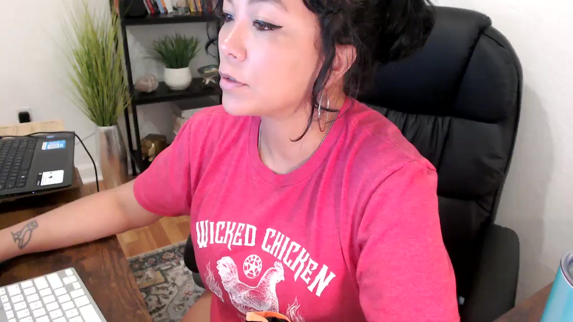 Gallery image thumbnail from MickaylaMinx's myfreecams stream on, 11/05/2024, 16:20 image 13 of 20