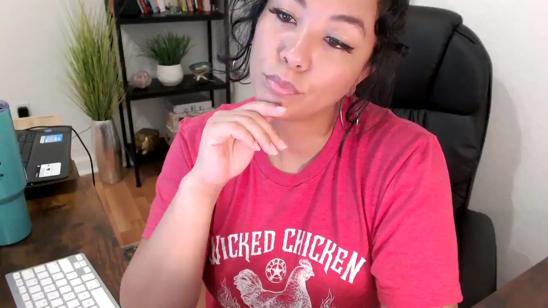 Gallery image thumbnail from MickaylaMinx's myfreecams stream on, 11/05/2024, 16:20 image 5 of 20